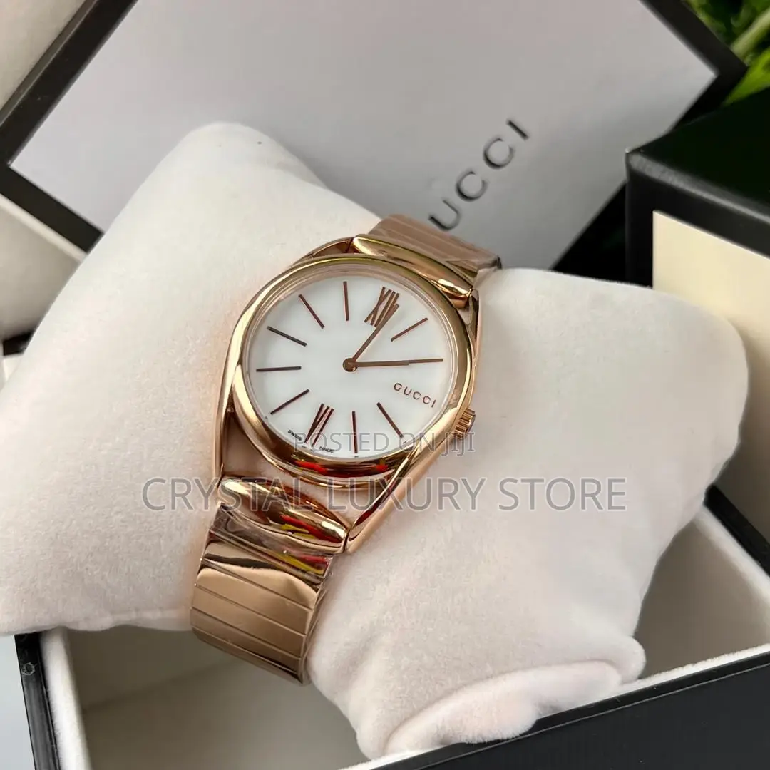 Gucci Quality Luxury Female Chain Wristwatch