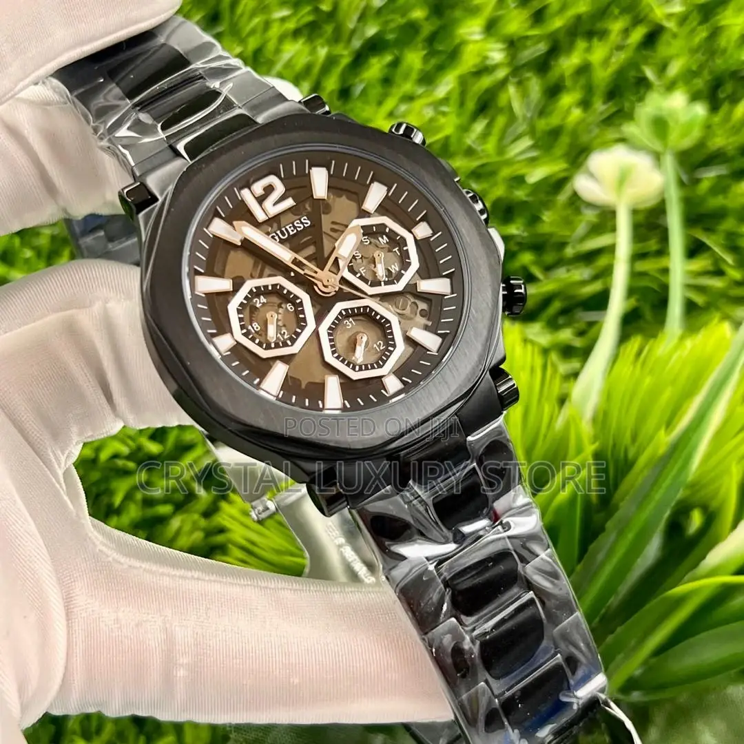 Guess Quality Luxury Men Wristwatch