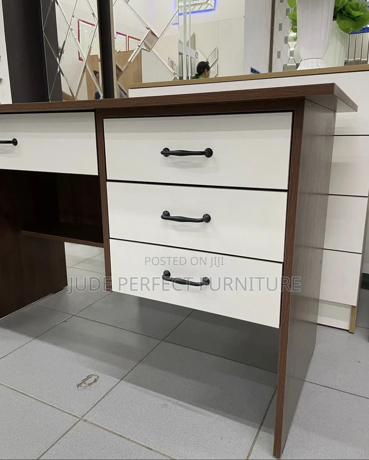 Quality Office Desk