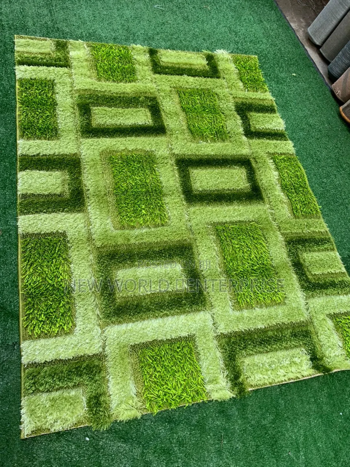 4by6 Feets Modern Turkish Shaggy Centre Rug