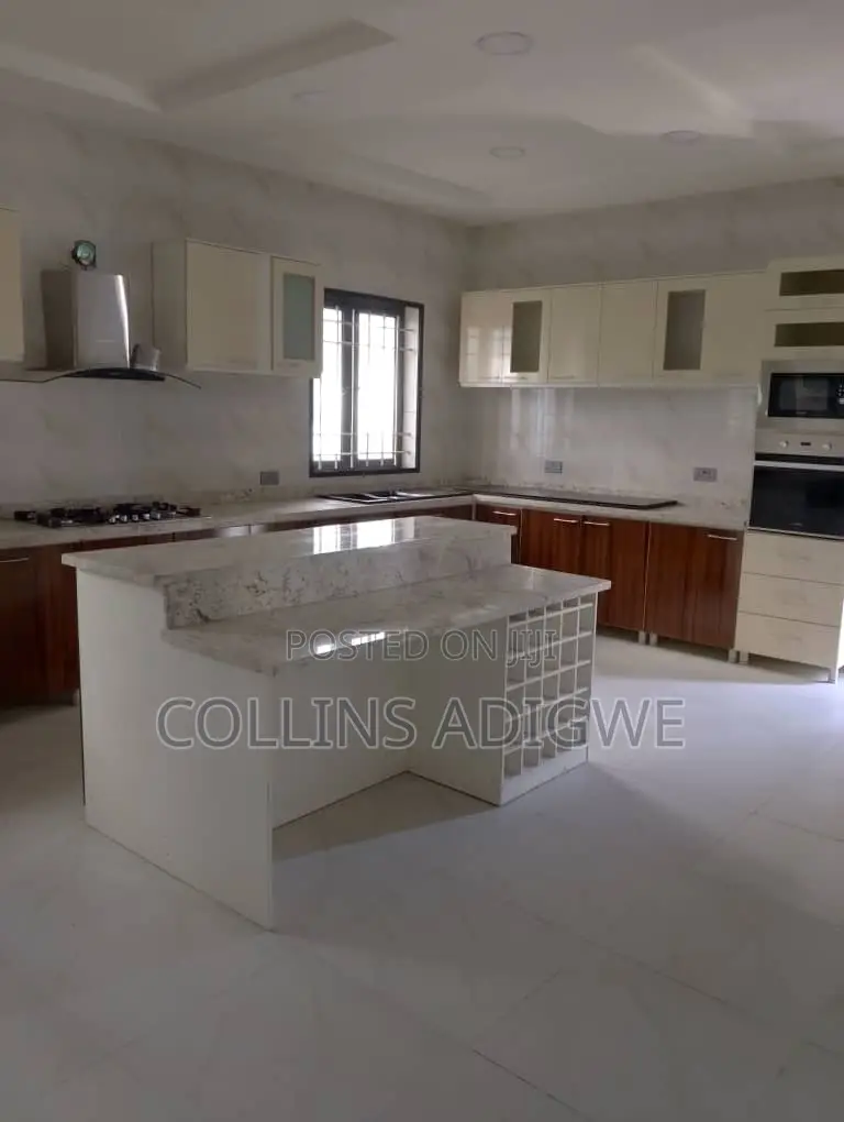 5bdrm Duplex in Call To Enter Estate, Chevron for sale