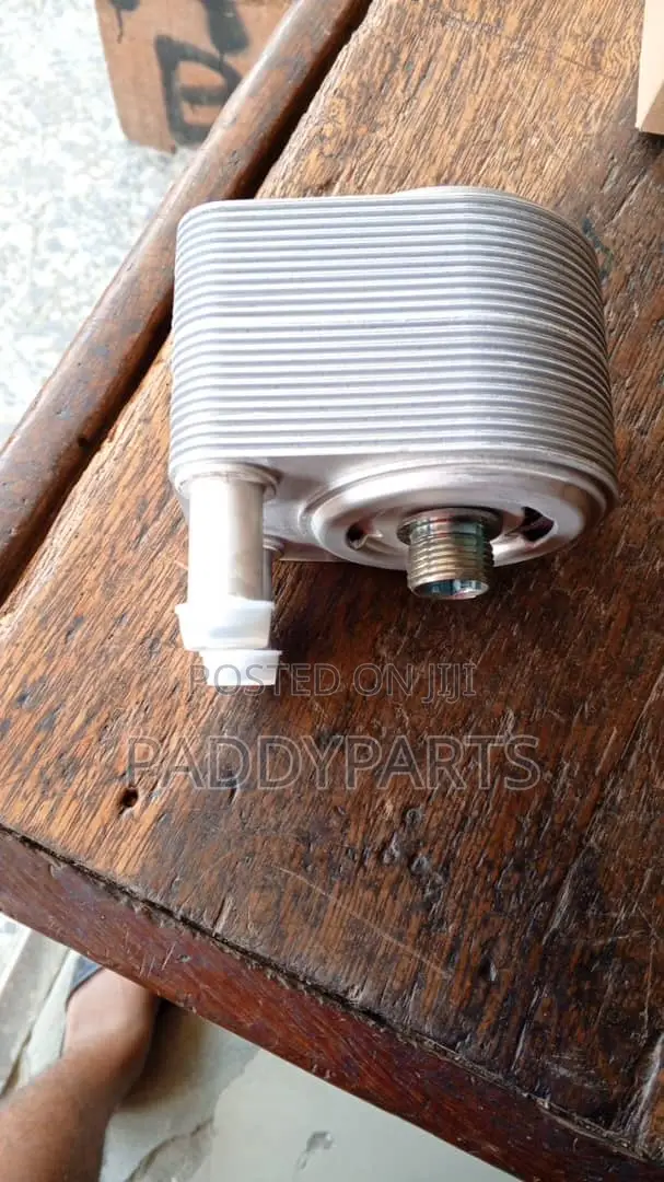 Lincoln Navigator Engine Oil Cooler 3.5l (2015-2021)