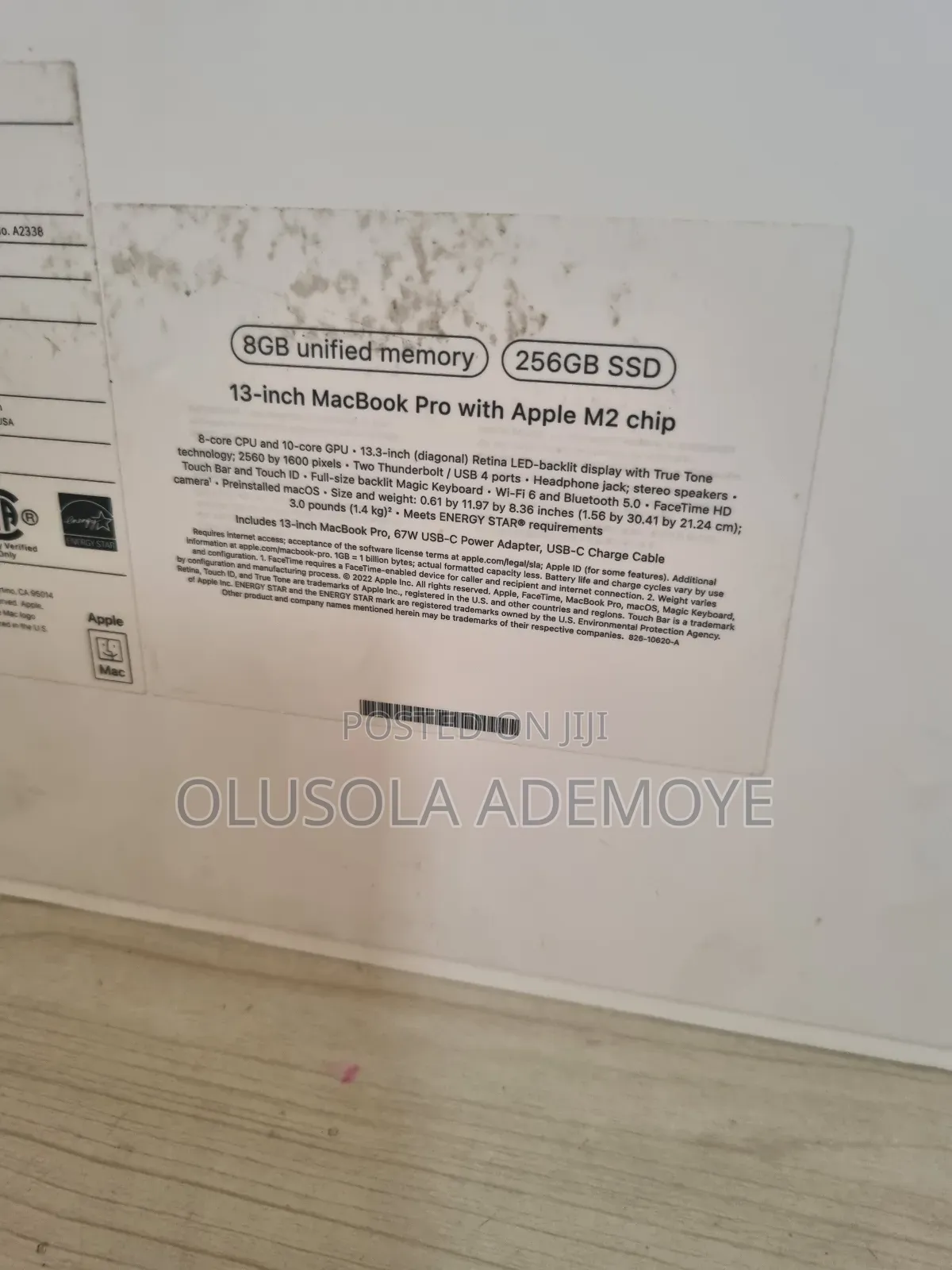 Laptop Apple MacBook Pro 2022 M2 8GB Apple M2 SSD 256GB