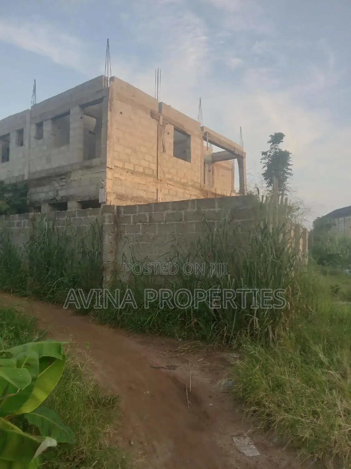One Plot of Land for Sale in a Build-Up Environment
