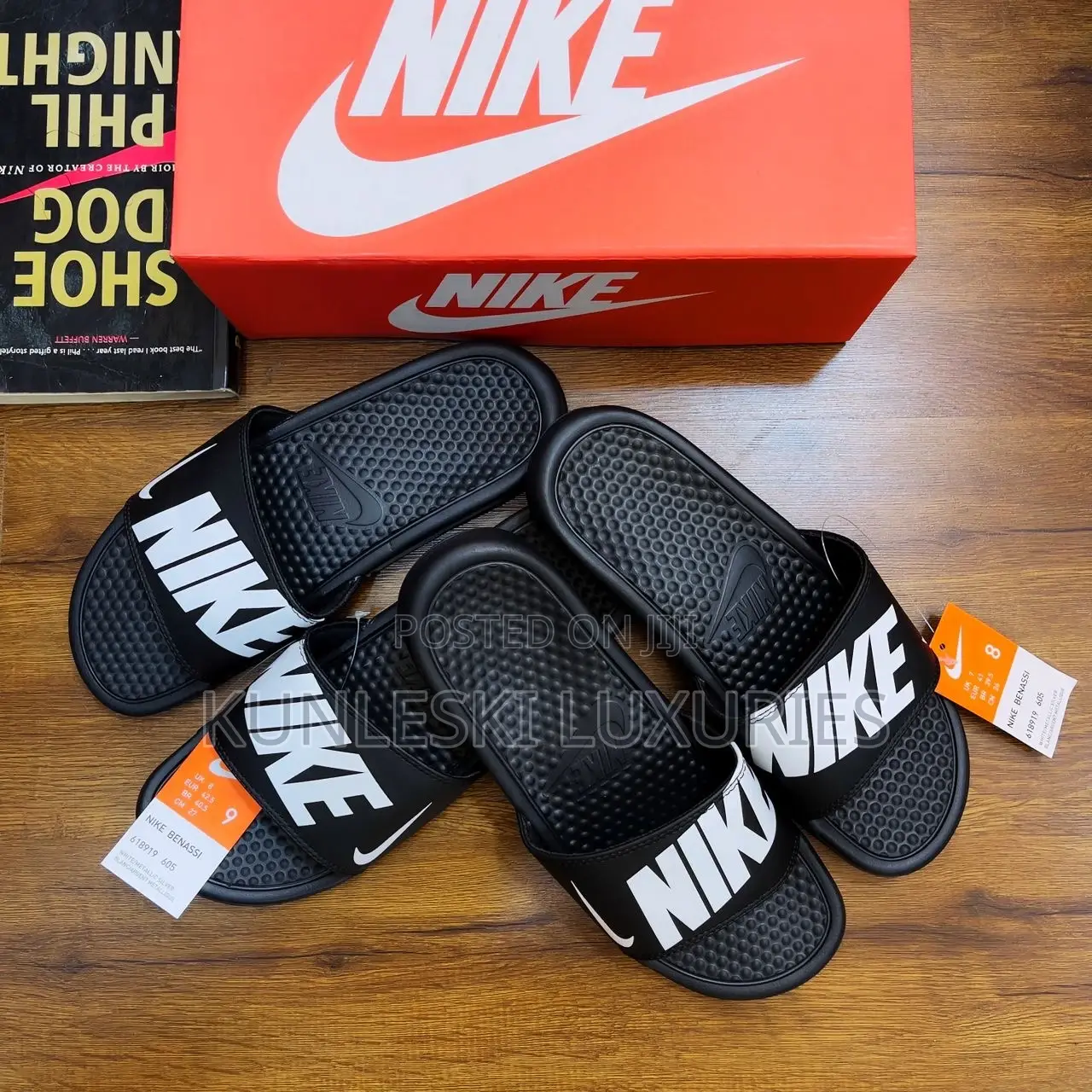 Original Nike Benassi Slides