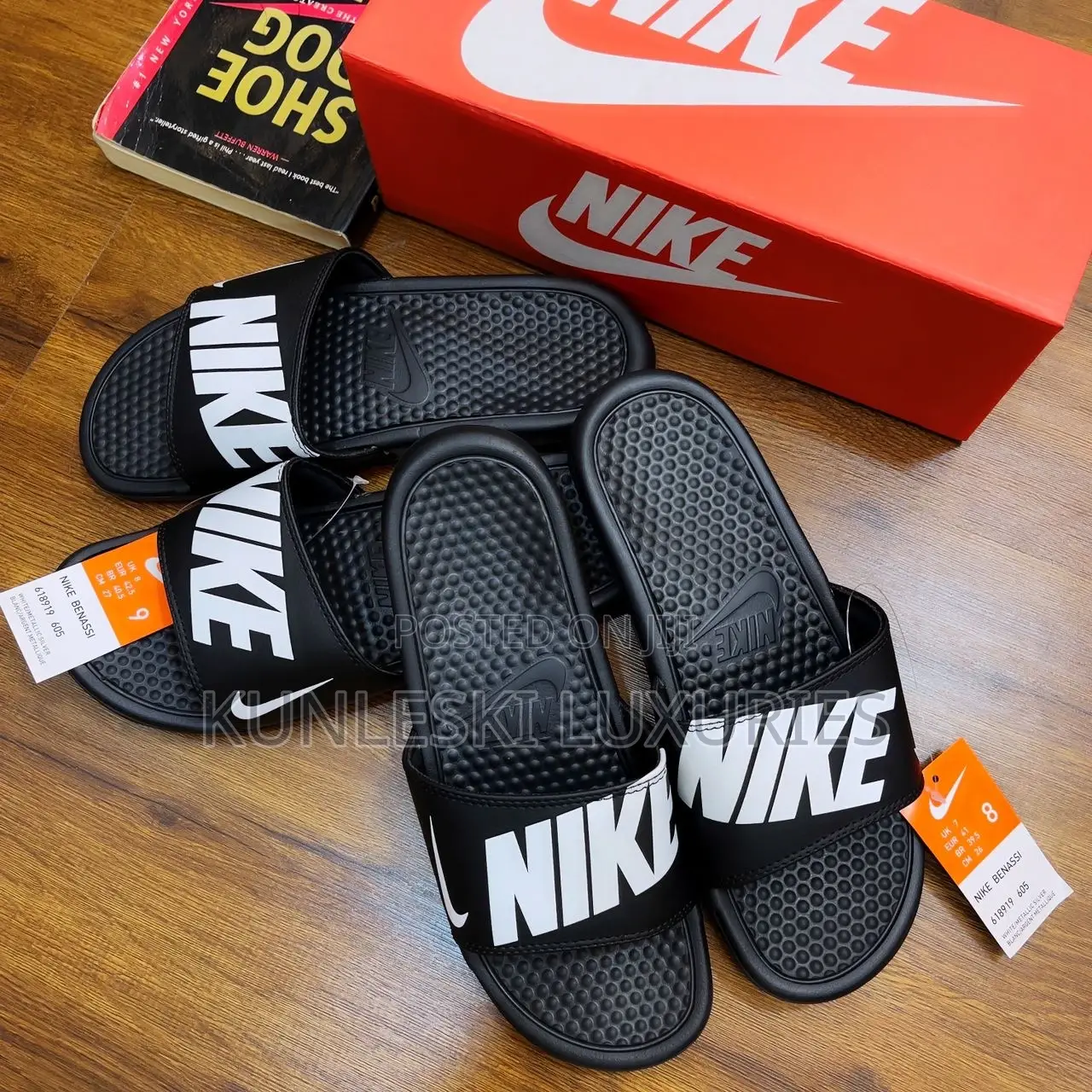 Original Nike Benassi Slides