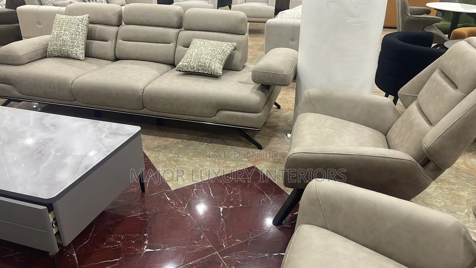 Turkish Contemporary Sofa With 36dencity Foam
