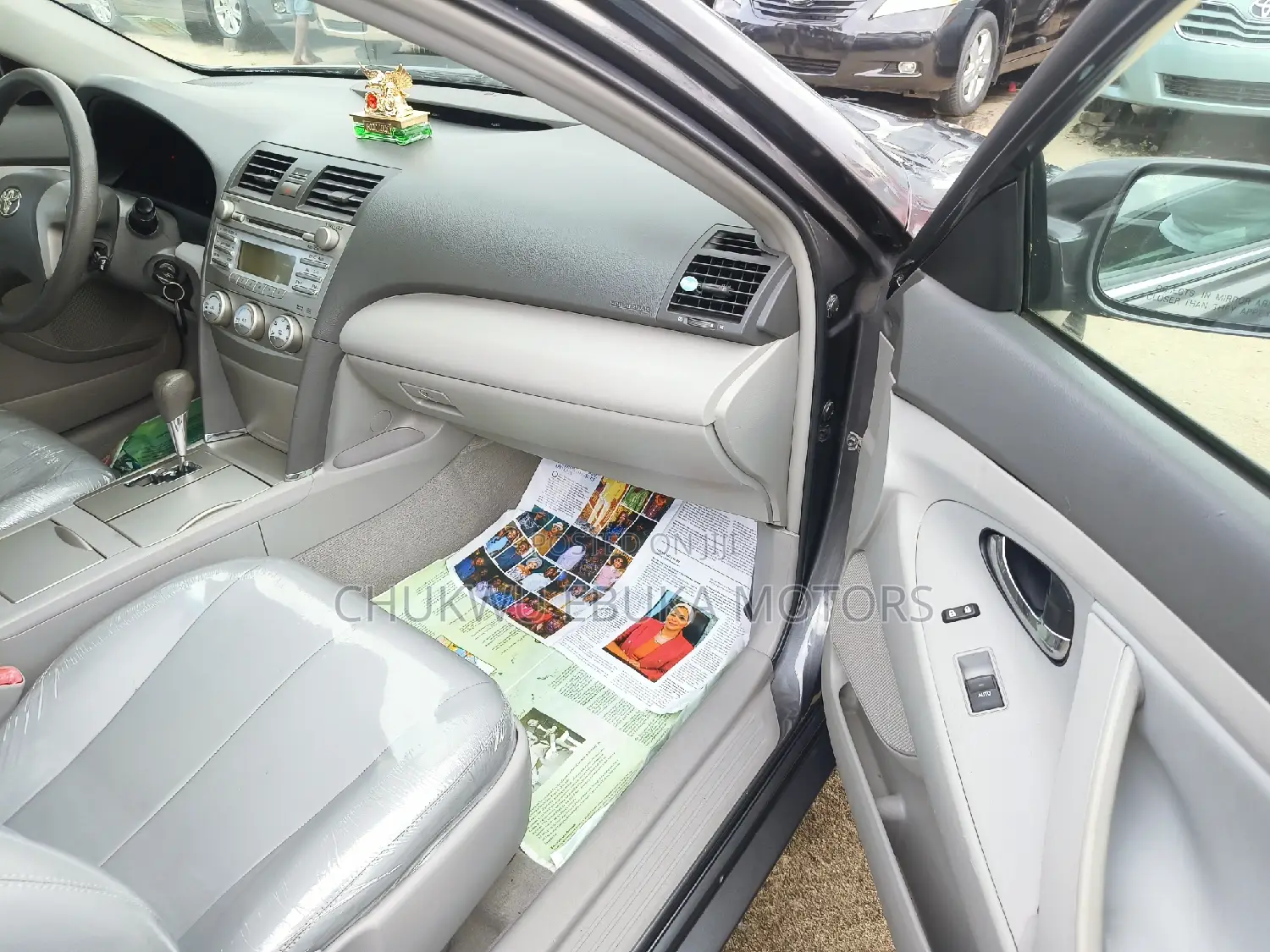 Toyota Camry 2010 Gray