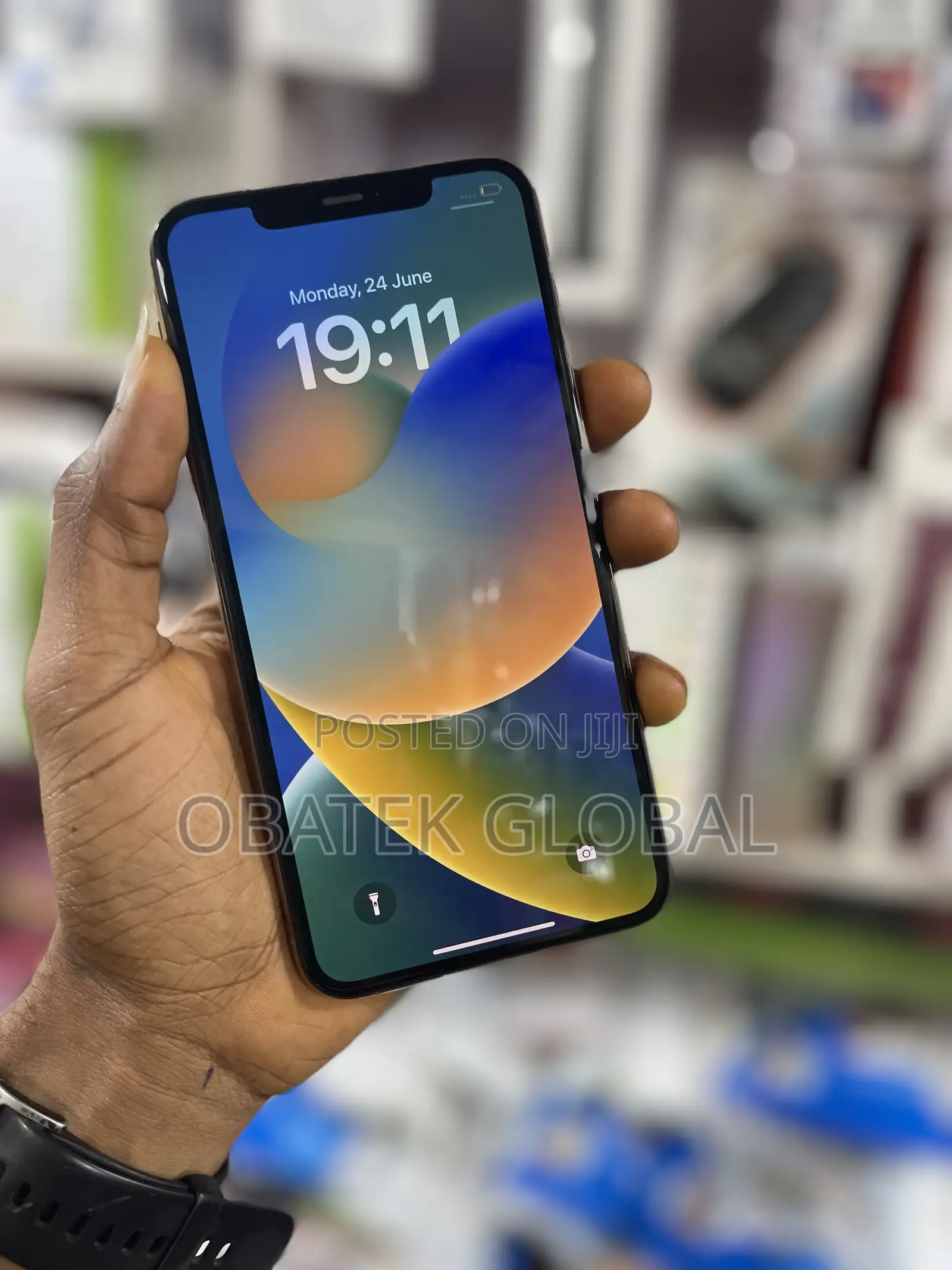 Apple iPhone 11 Pro Max 64 GB Gold