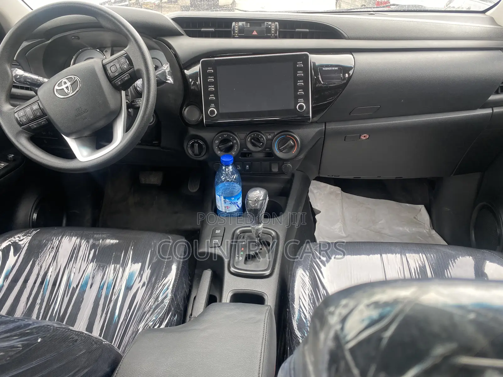 Toyota Hilux 2021 Gray