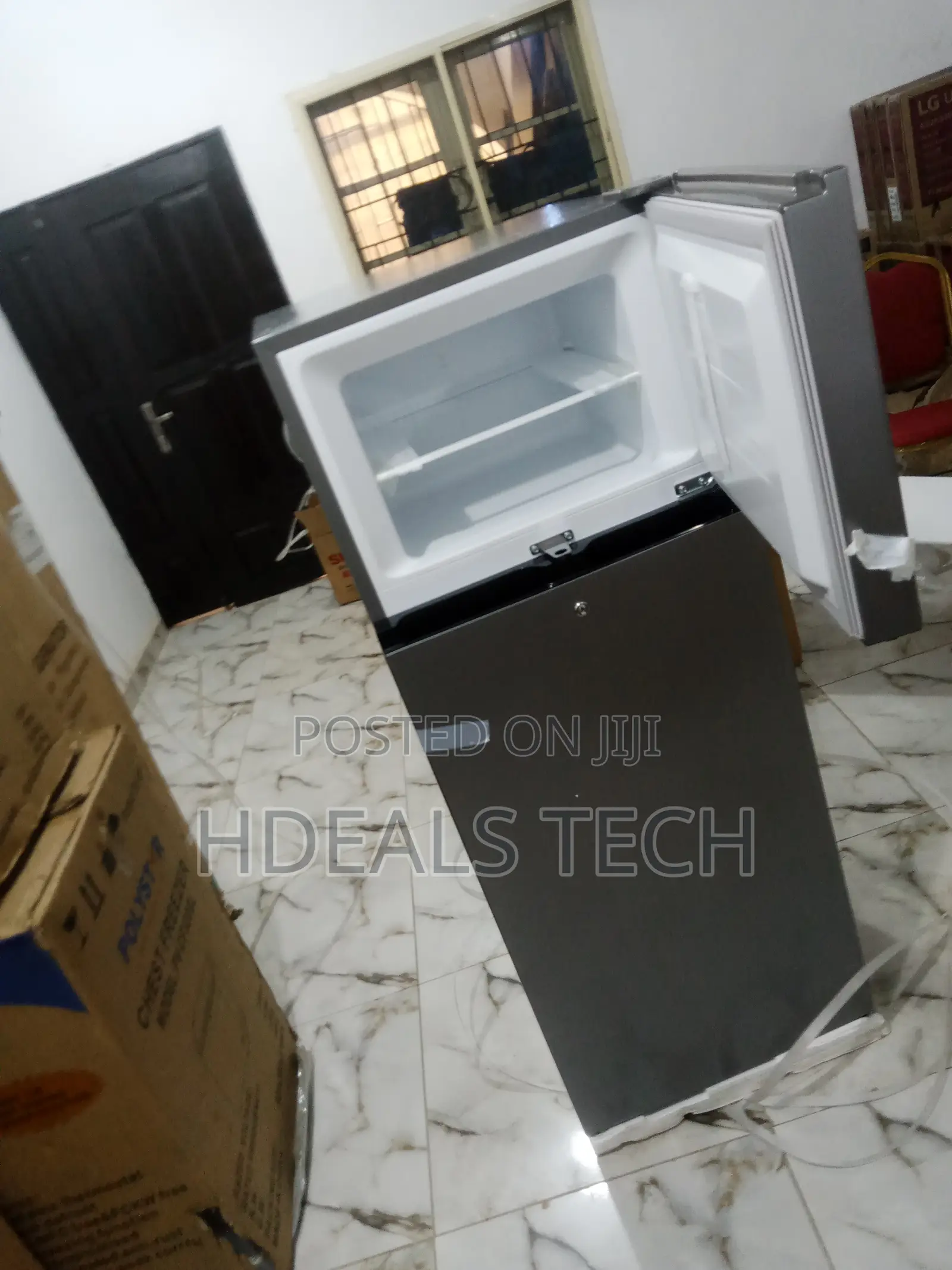 Hisense 205DRB 205L LOCK Door Refrigerator