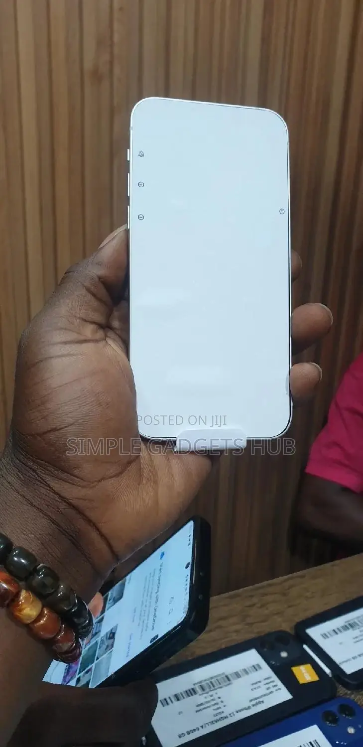 New Apple iPhone 12 64 GB