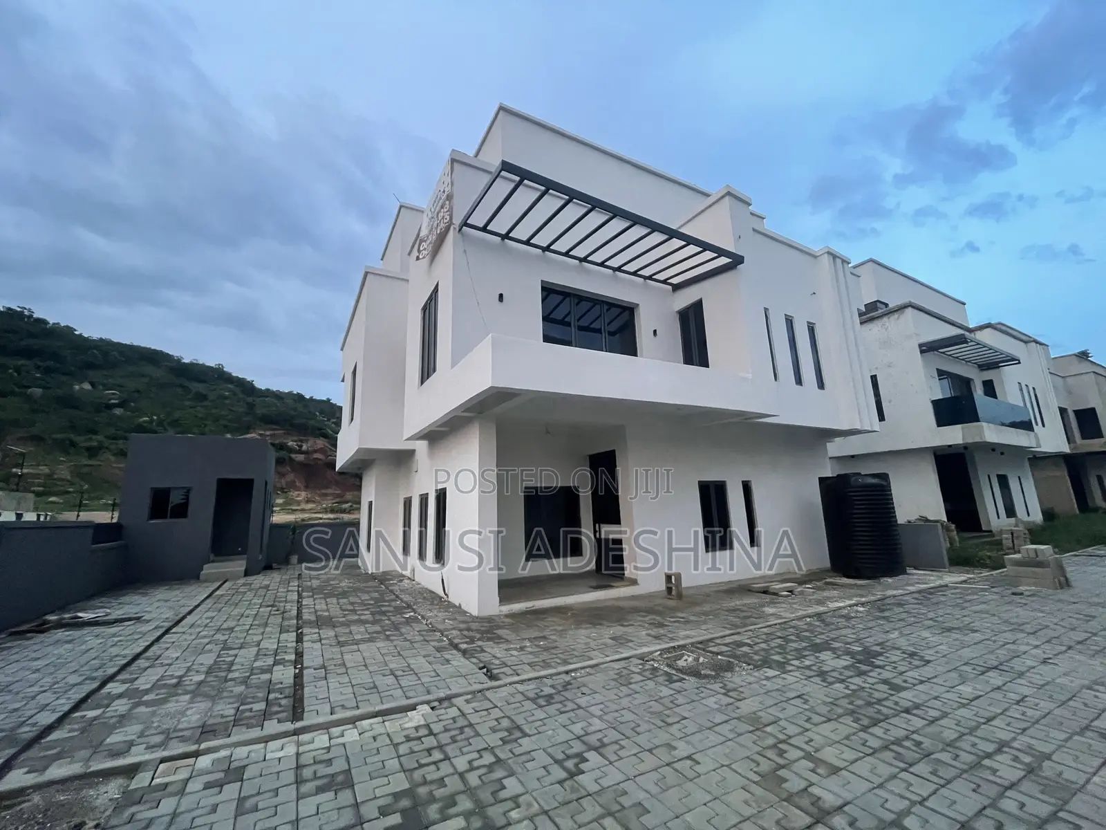 5bdrm Duplex in Katampe Extension At for sale