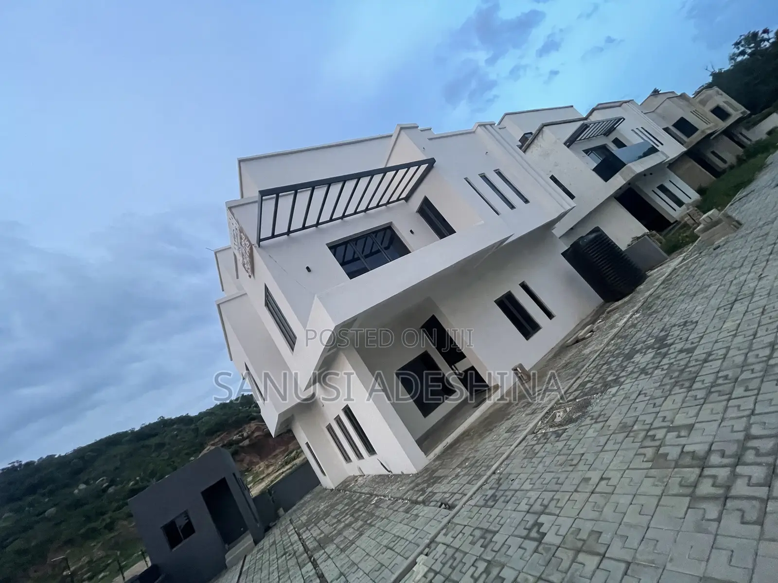 5bdrm Duplex in Katampe Extension At for sale