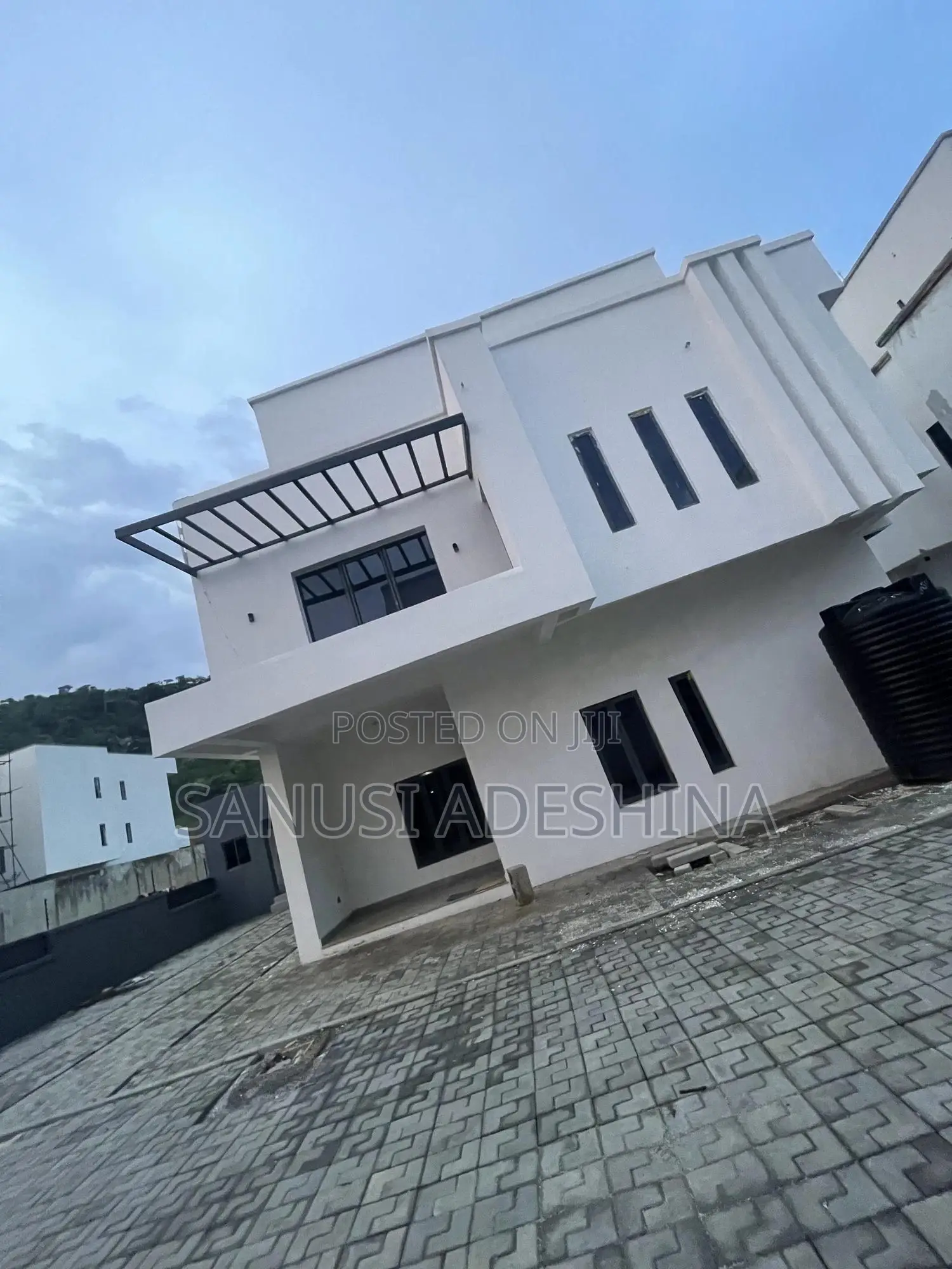 5bdrm Duplex in Katampe Extension At for sale