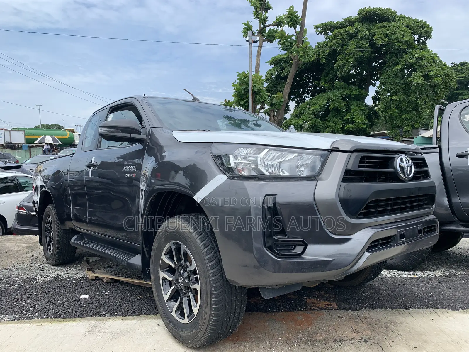 Toyota Hilux 2021 Gray