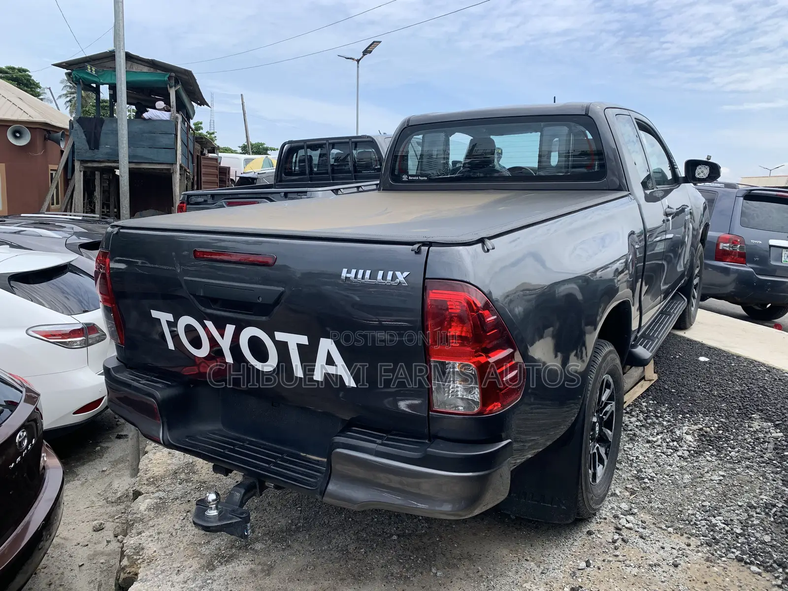 Toyota Hilux 2021 Gray