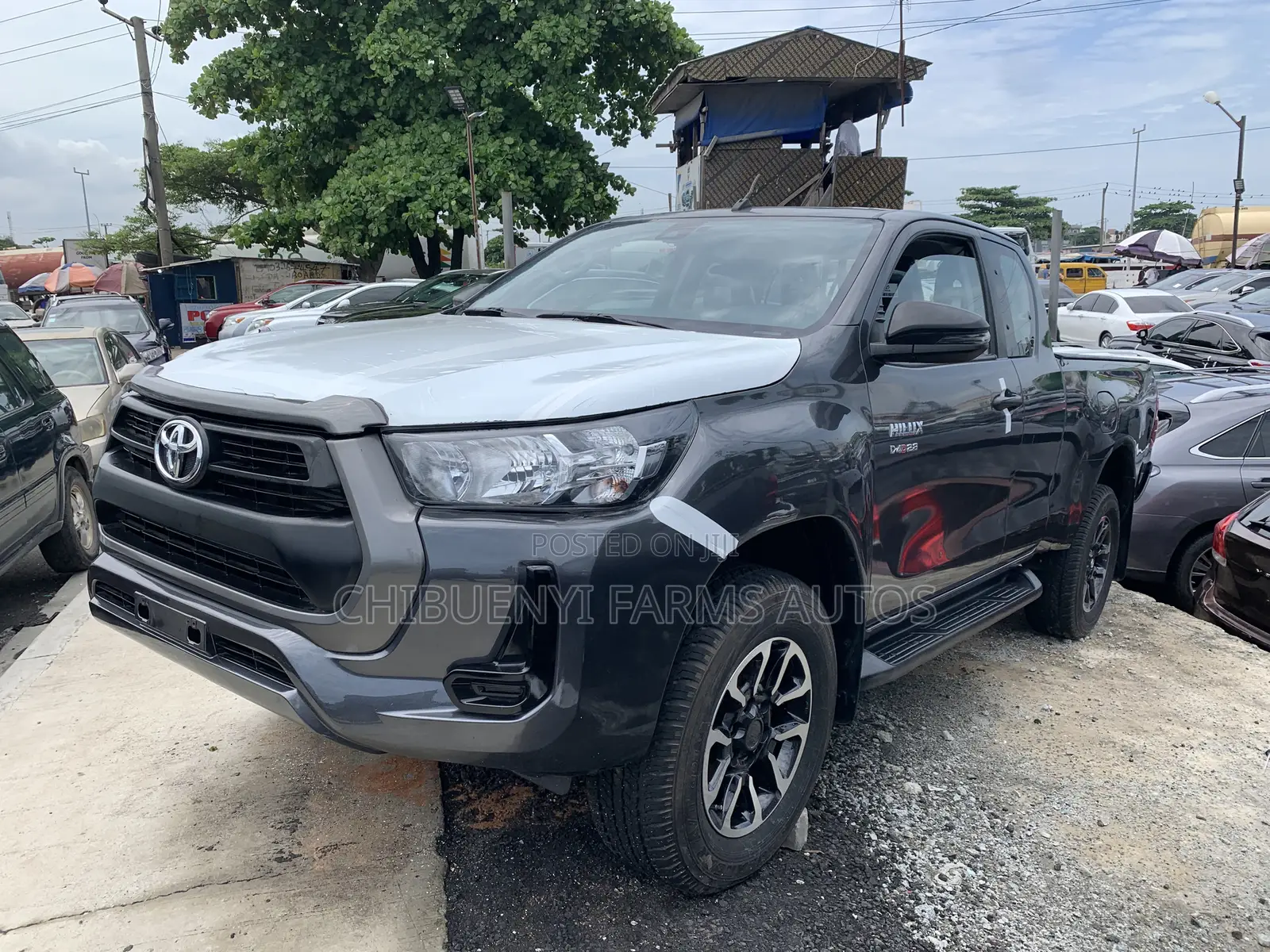 Toyota Hilux 2021 Gray