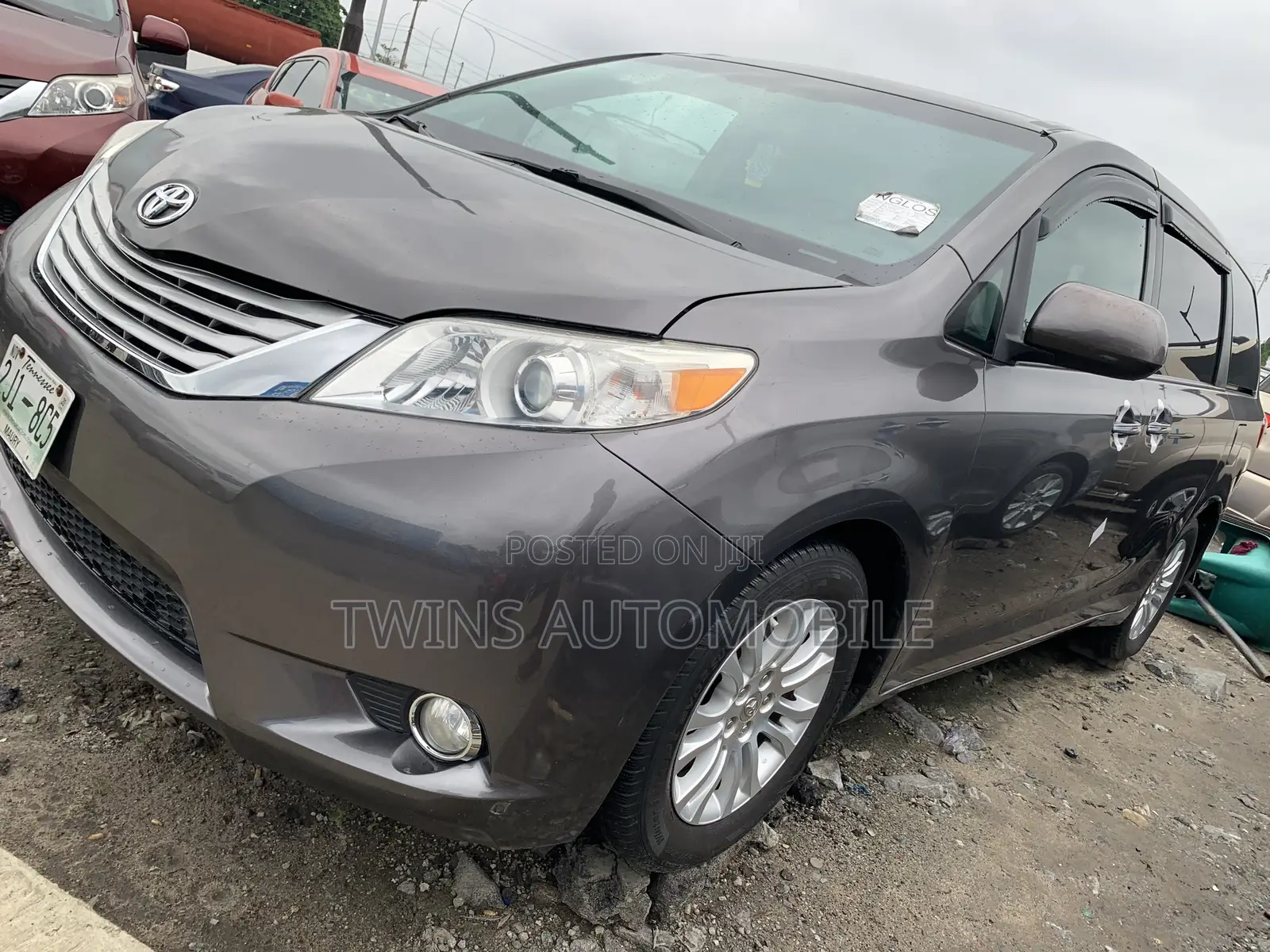 Toyota Sienna 2015 Gray