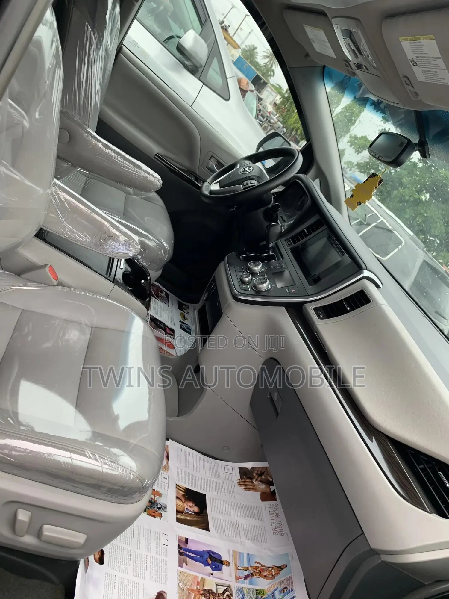 Toyota Sienna 2015 Gray