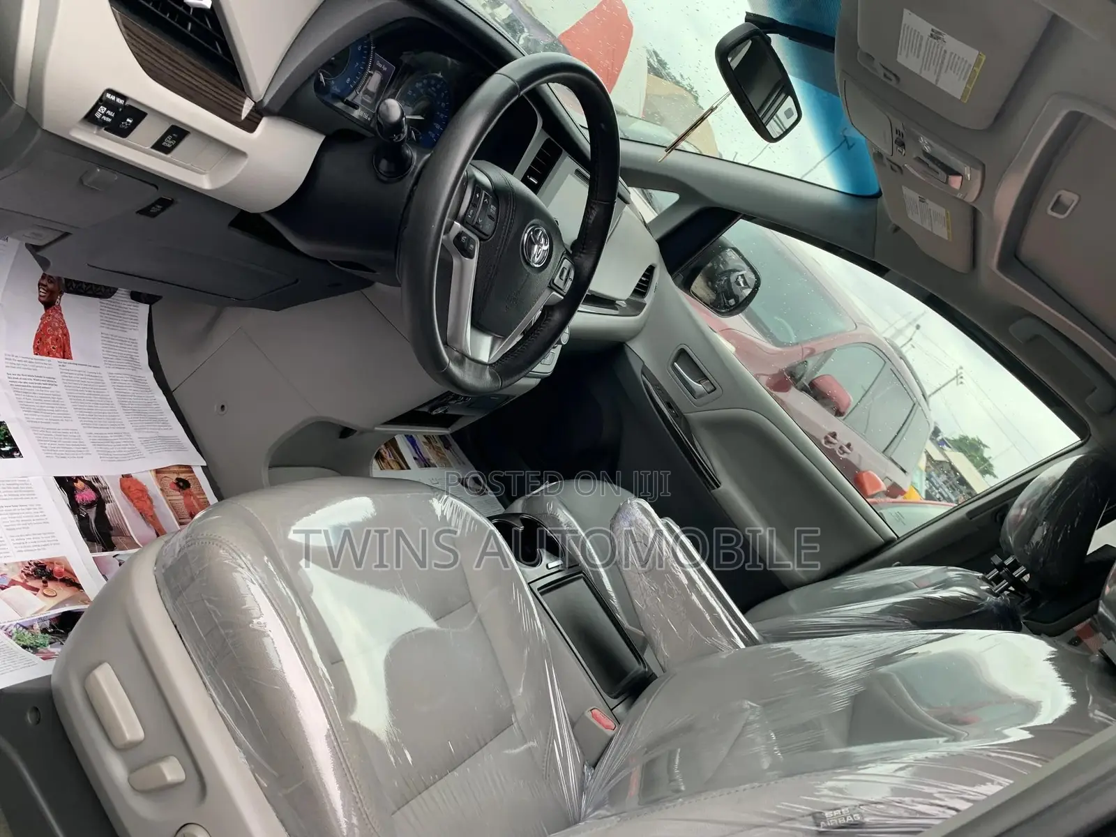Toyota Sienna 2015 Gray