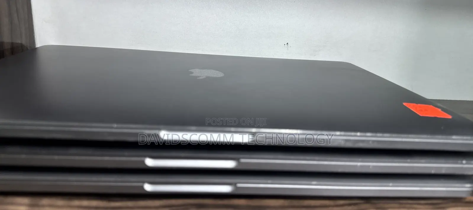 Laptop Apple MacBook Pro 2017 16GB Intel Core I7 SSD 1T