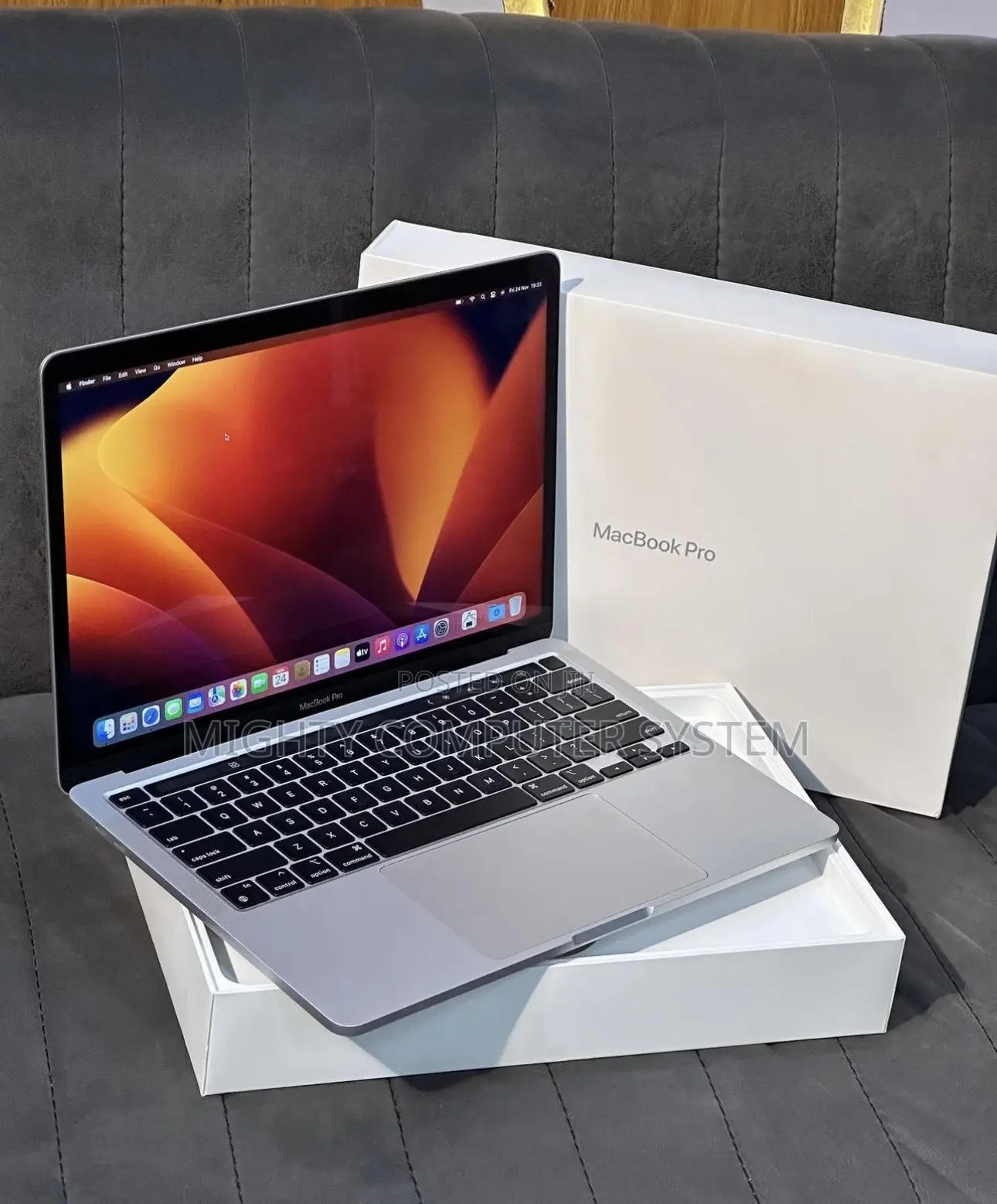 Laptop Apple MacBook Pro 2017 8GB Intel Core I5 SSD 256GB