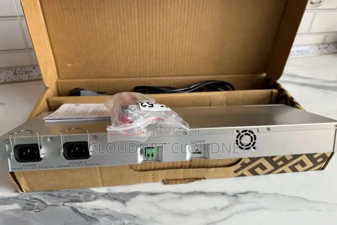 Mikrotik RB 1100 Ahx4 Dude Edition
