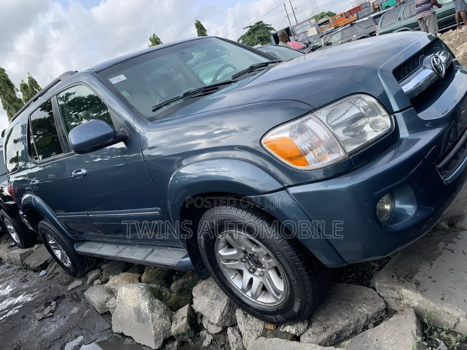 Toyota Sequoia 2007 Blue