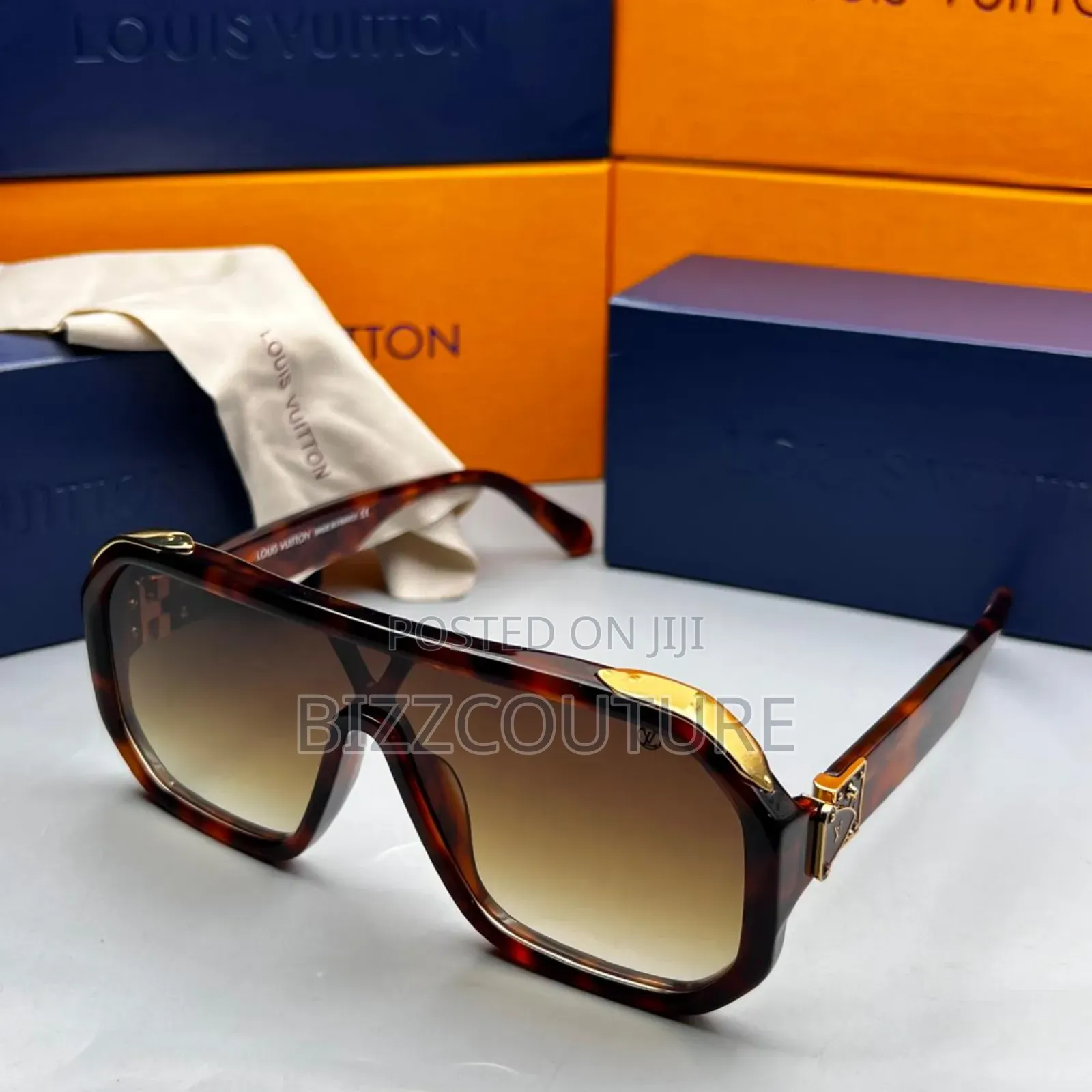 Original LOUIS VUITTON Sunglasses Available in Store