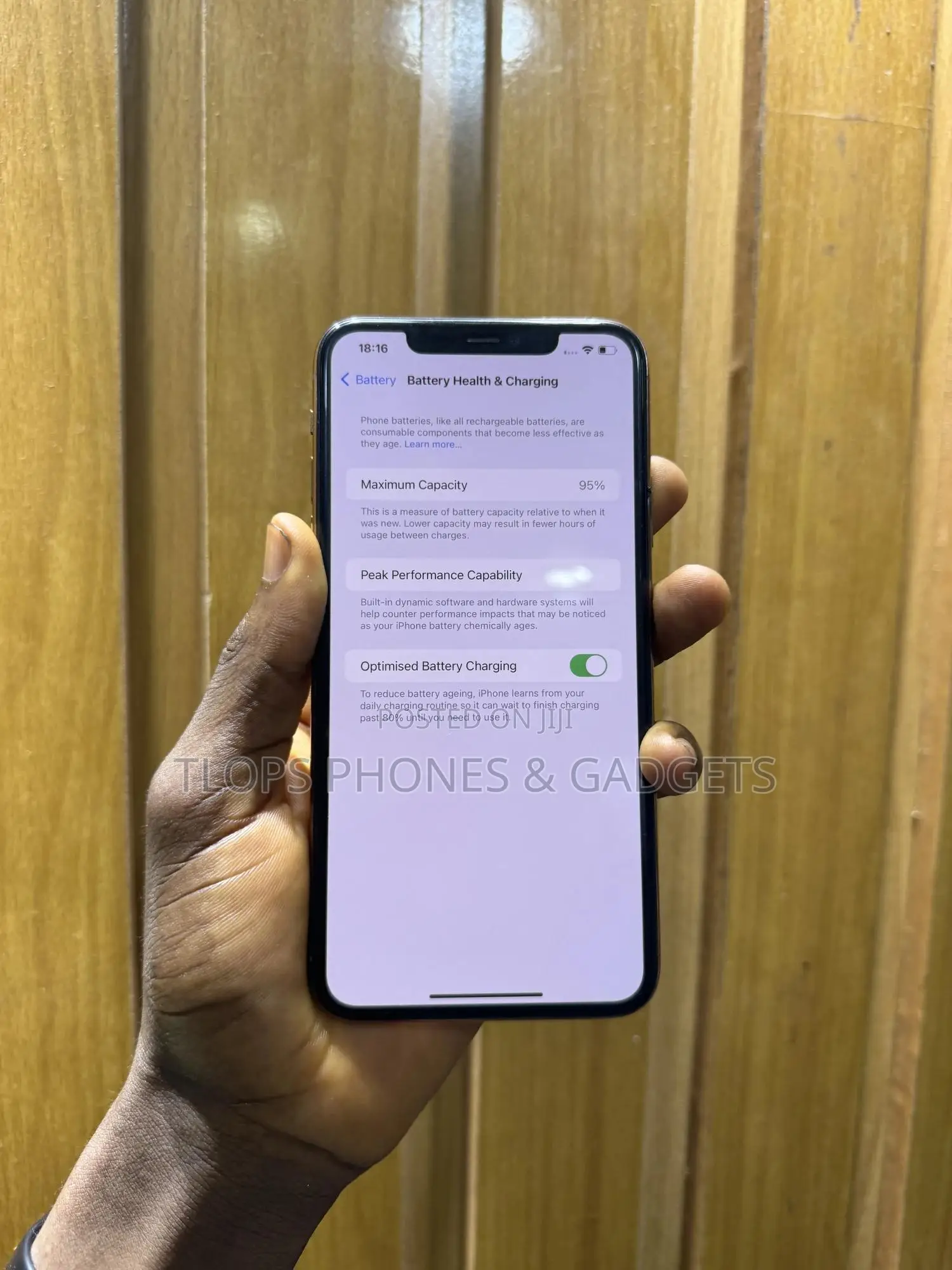 Apple iPhone 11 Pro Max 64 GB Gold
