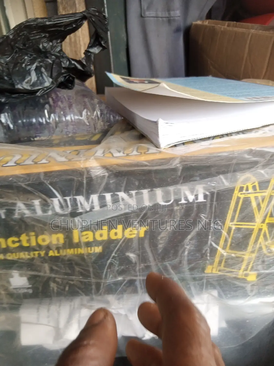 16 Steps Multipurpose Ladder