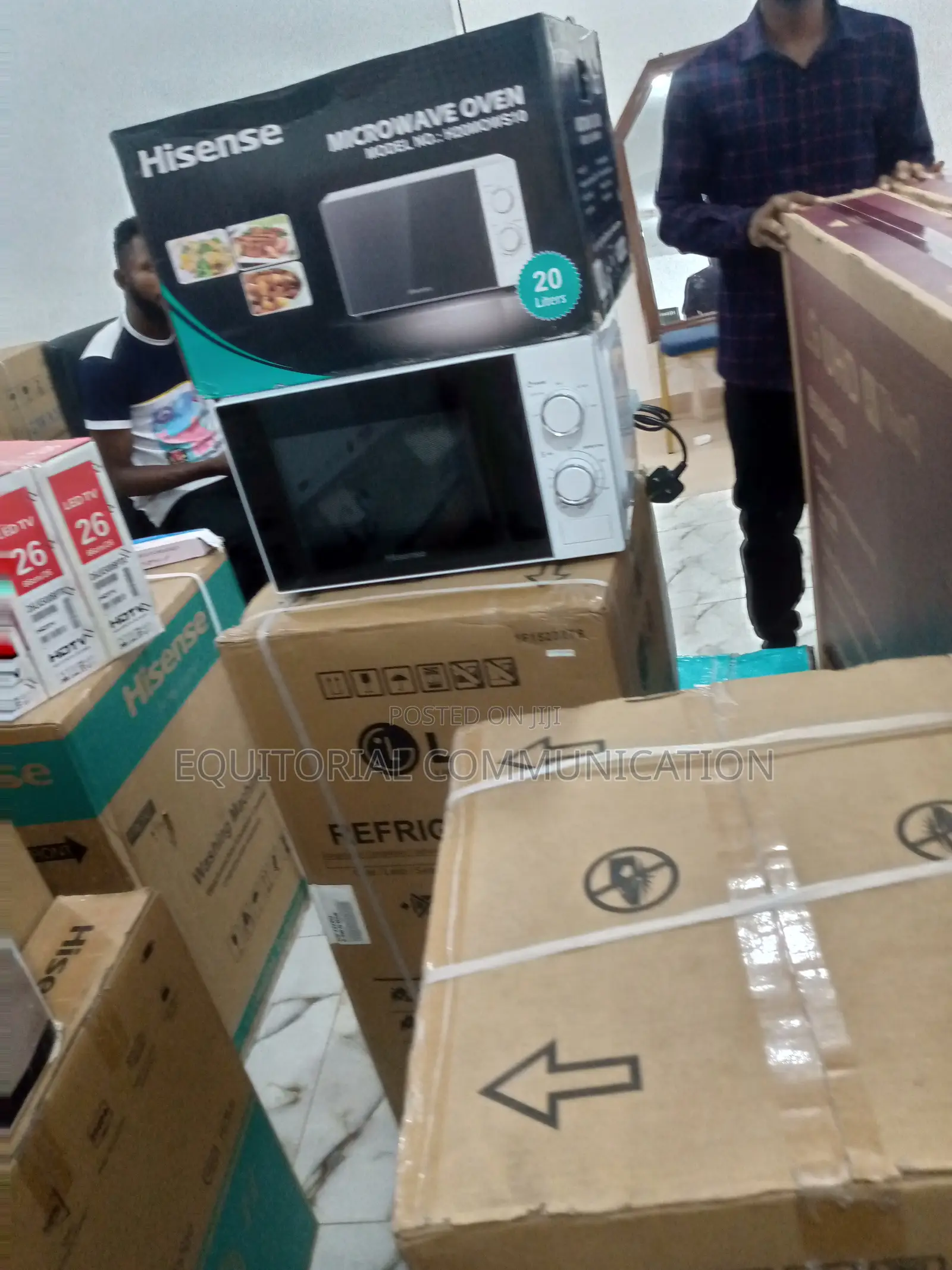 Well Equipped Hisense Microwave Oven in Lagos 