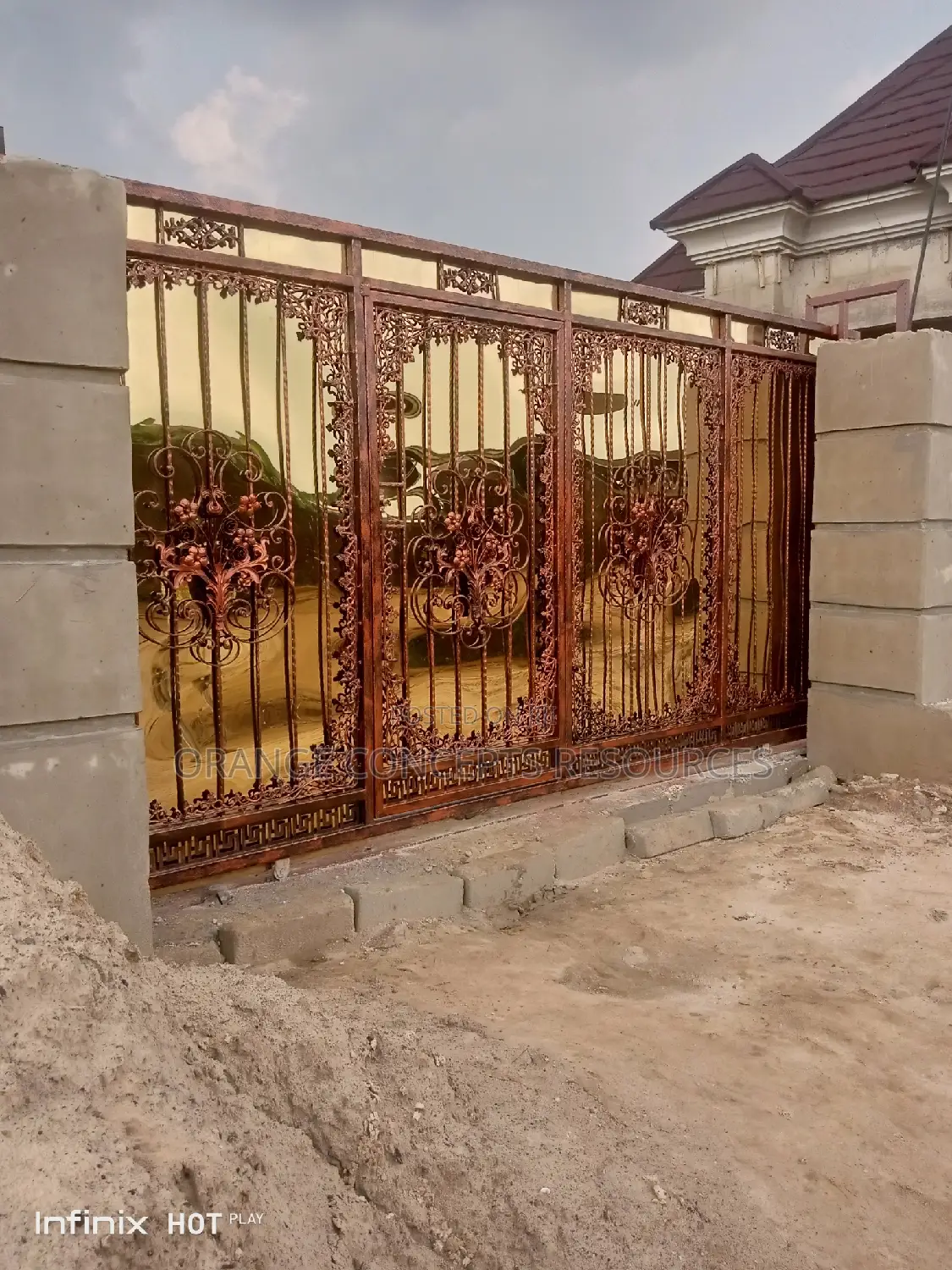 Pure Wrought Iron Gate With Gold Plate Built