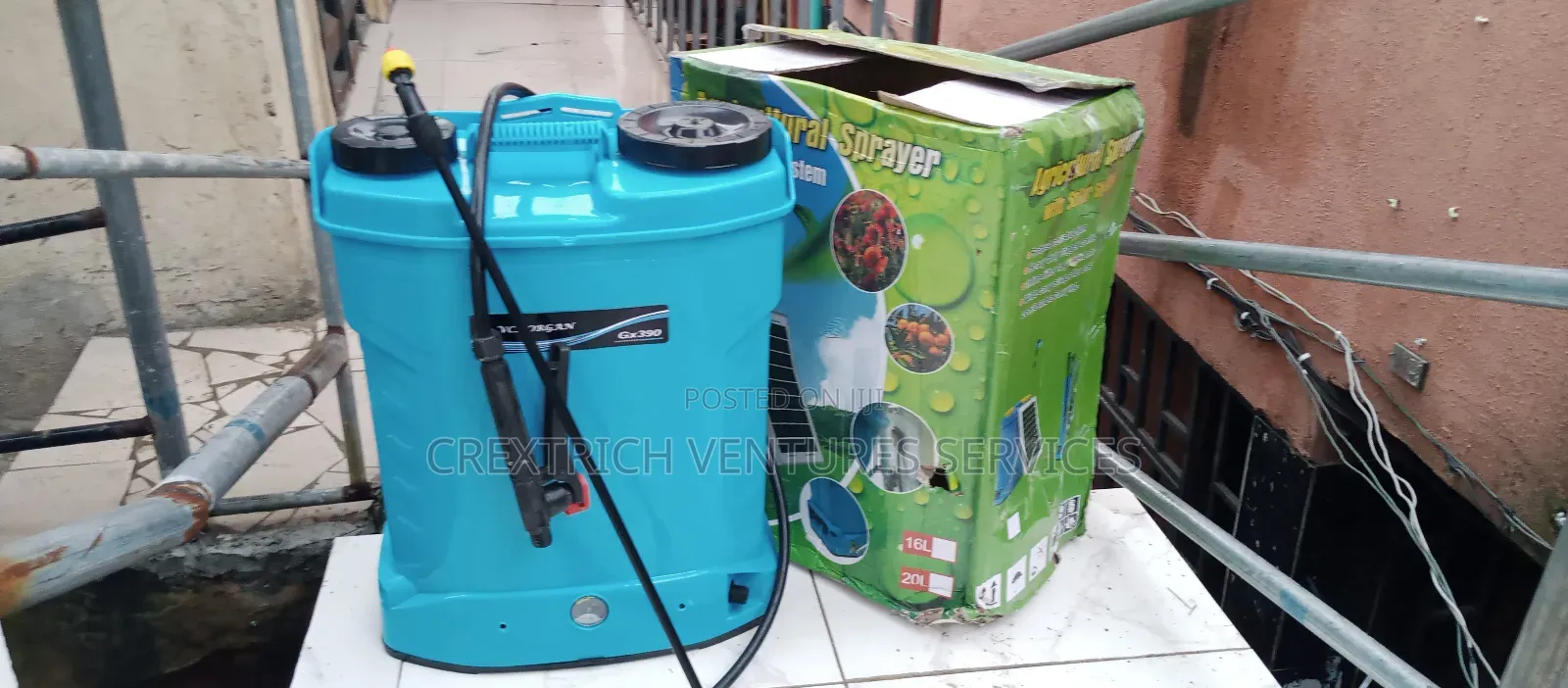 Solar Rechargeable 20 L Knapsack Sprayer