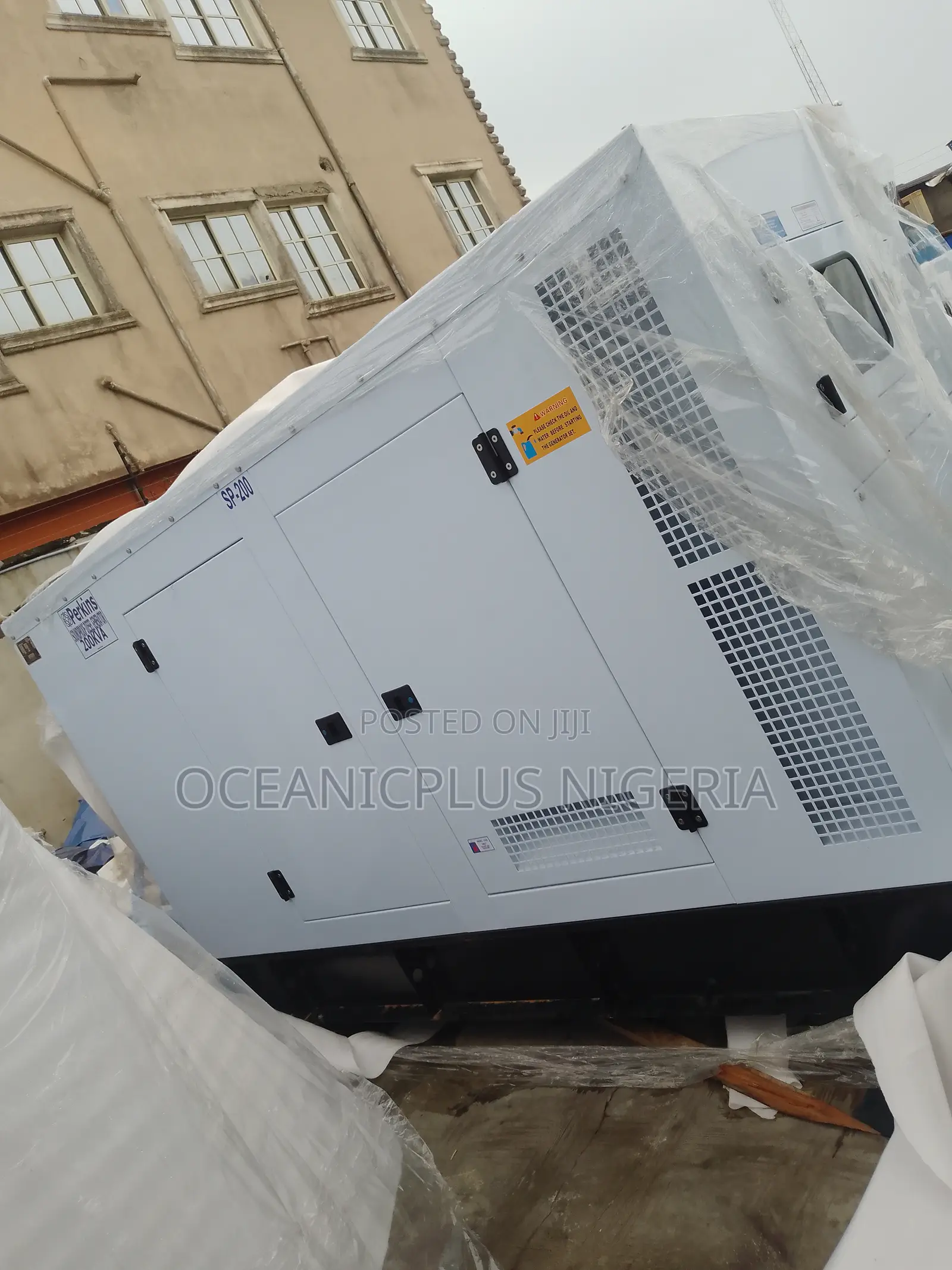 Strong and Durable 200kva-Perkins [Diesel] Generator