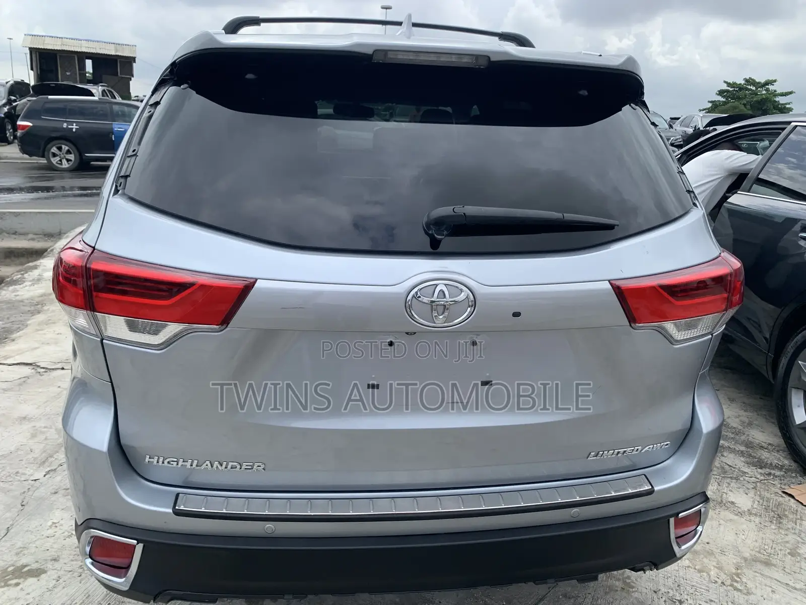 Toyota Highlander Limited V6 4x4 (3.5L 6cyl 6A) 2016 Silver