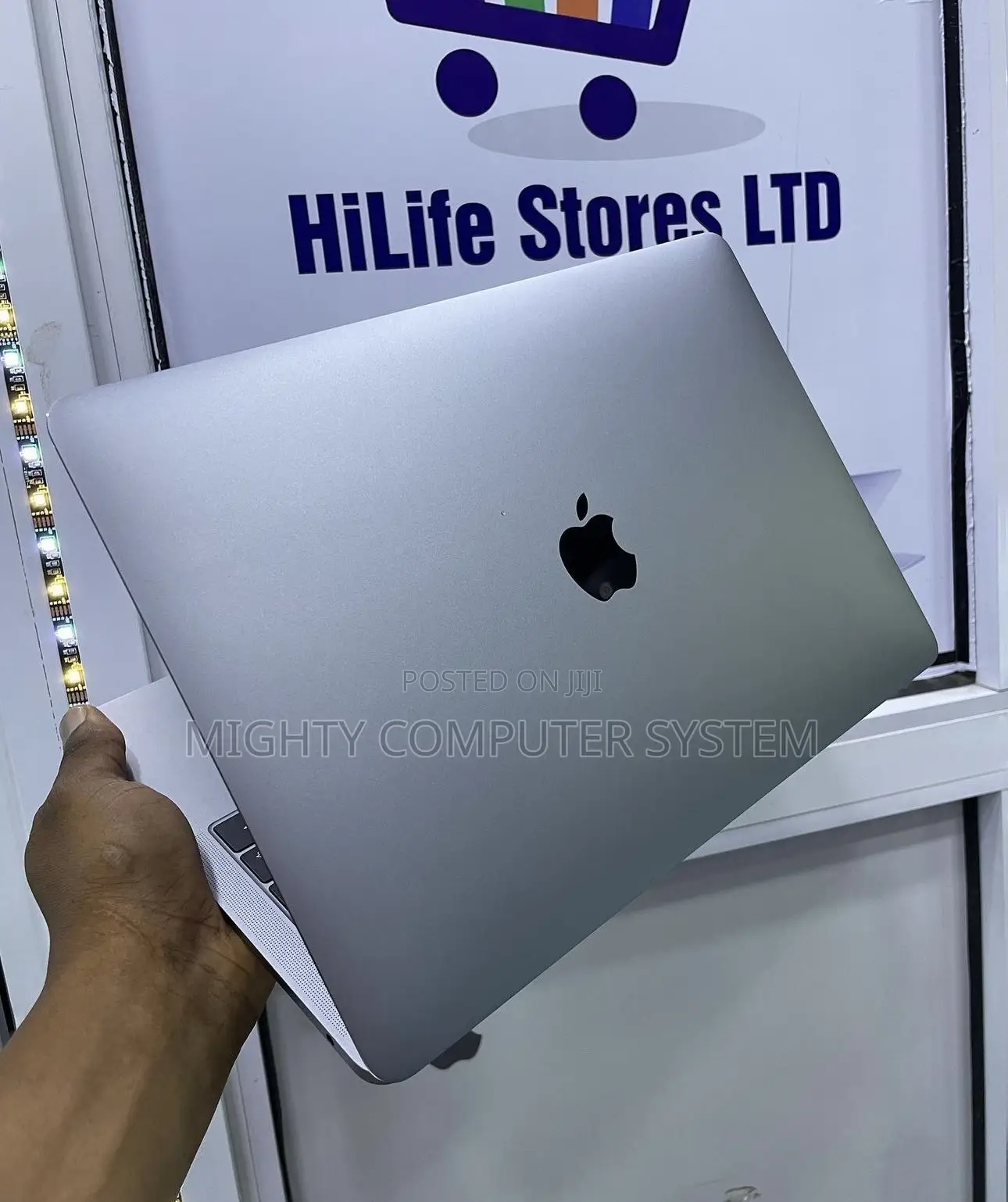 Laptop Apple MacBook Pro 2017 8GB Intel Core I5 SSD 256GB