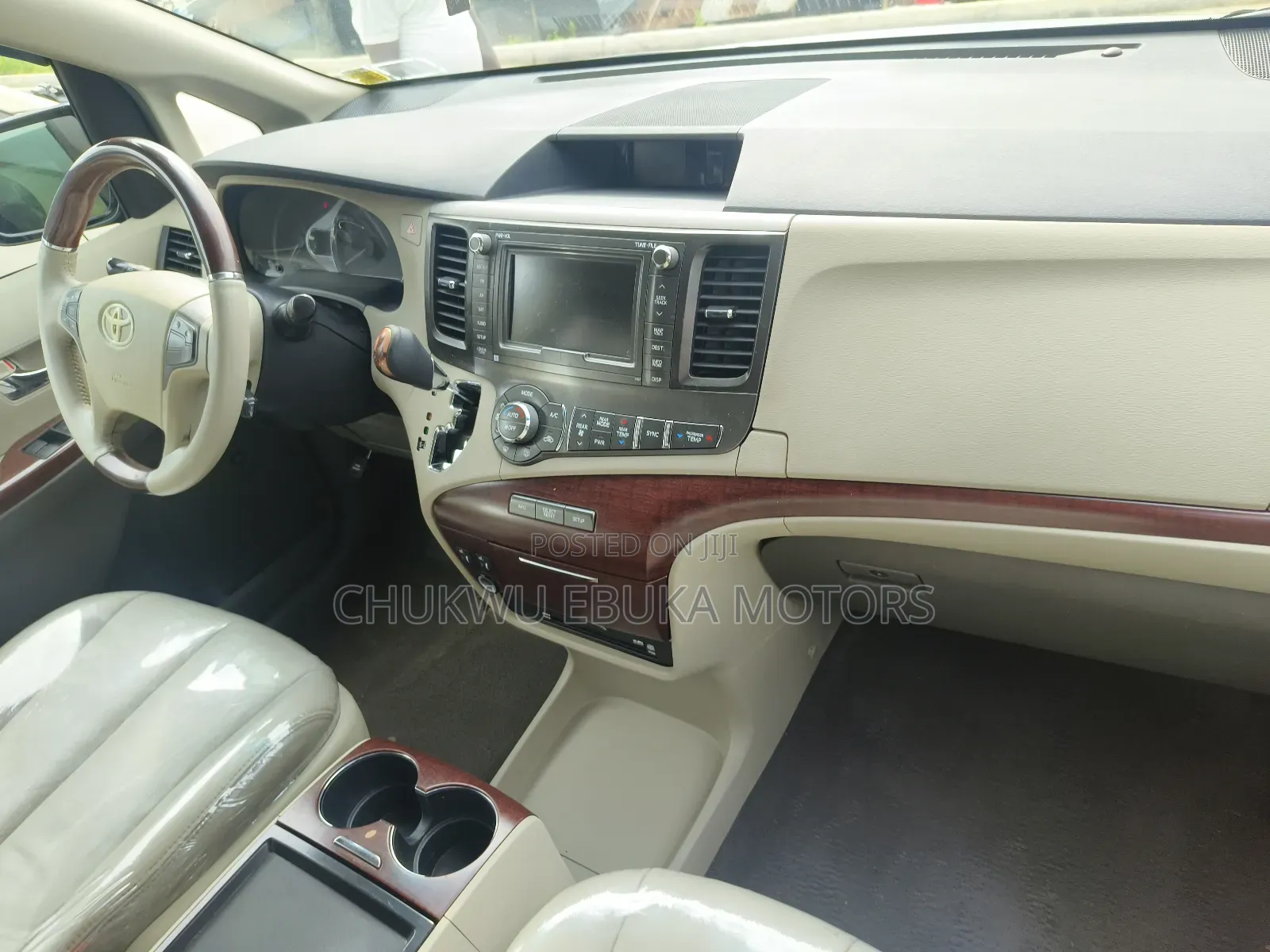 Toyota Sienna Limited 7 Passenger 2012 Gray