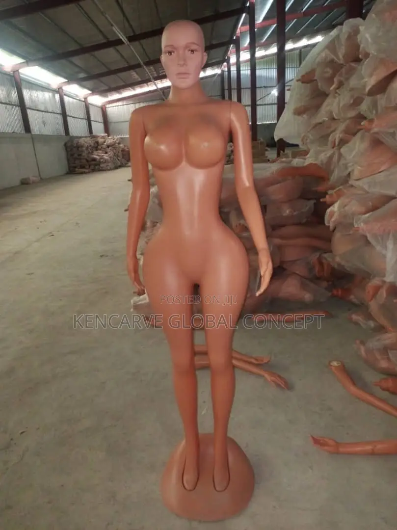 Full Body Female Plastic Mannequin (BIG HIPS)