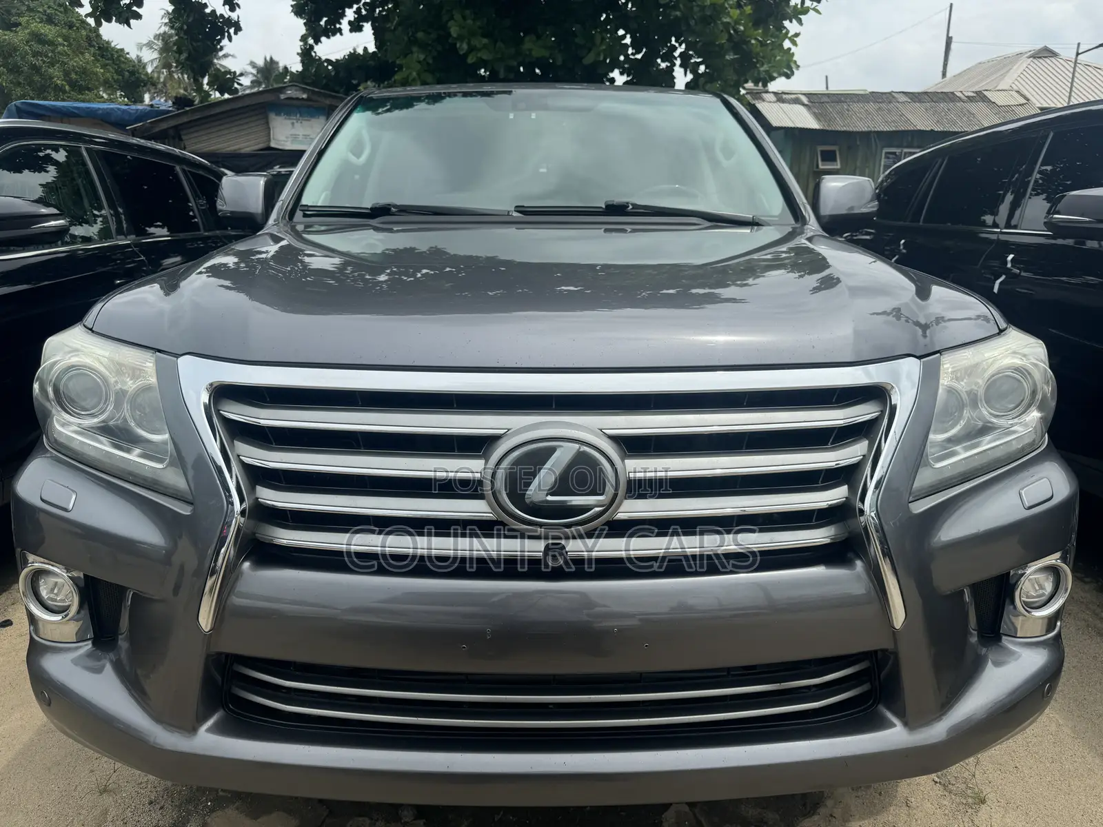 Lexus LX 570 AWD 2014 Gray