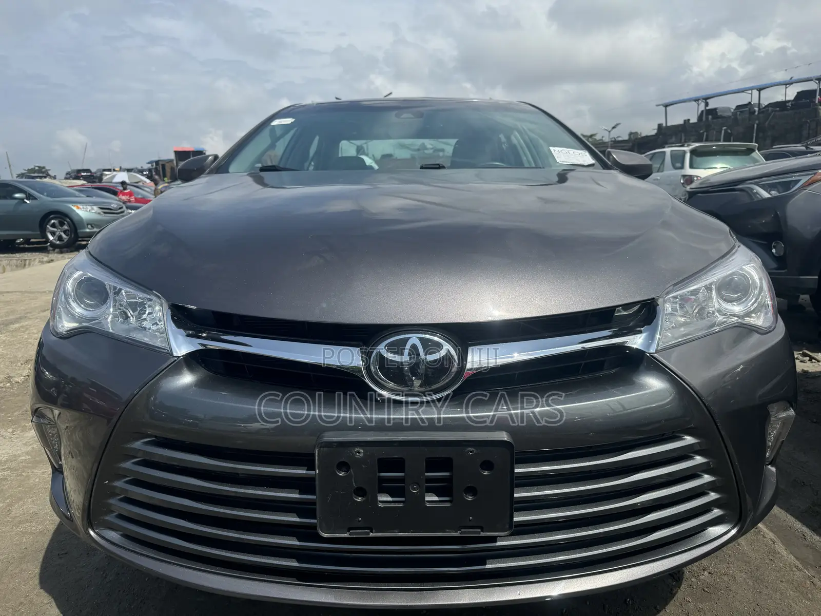 Toyota Camry 2016 Gray