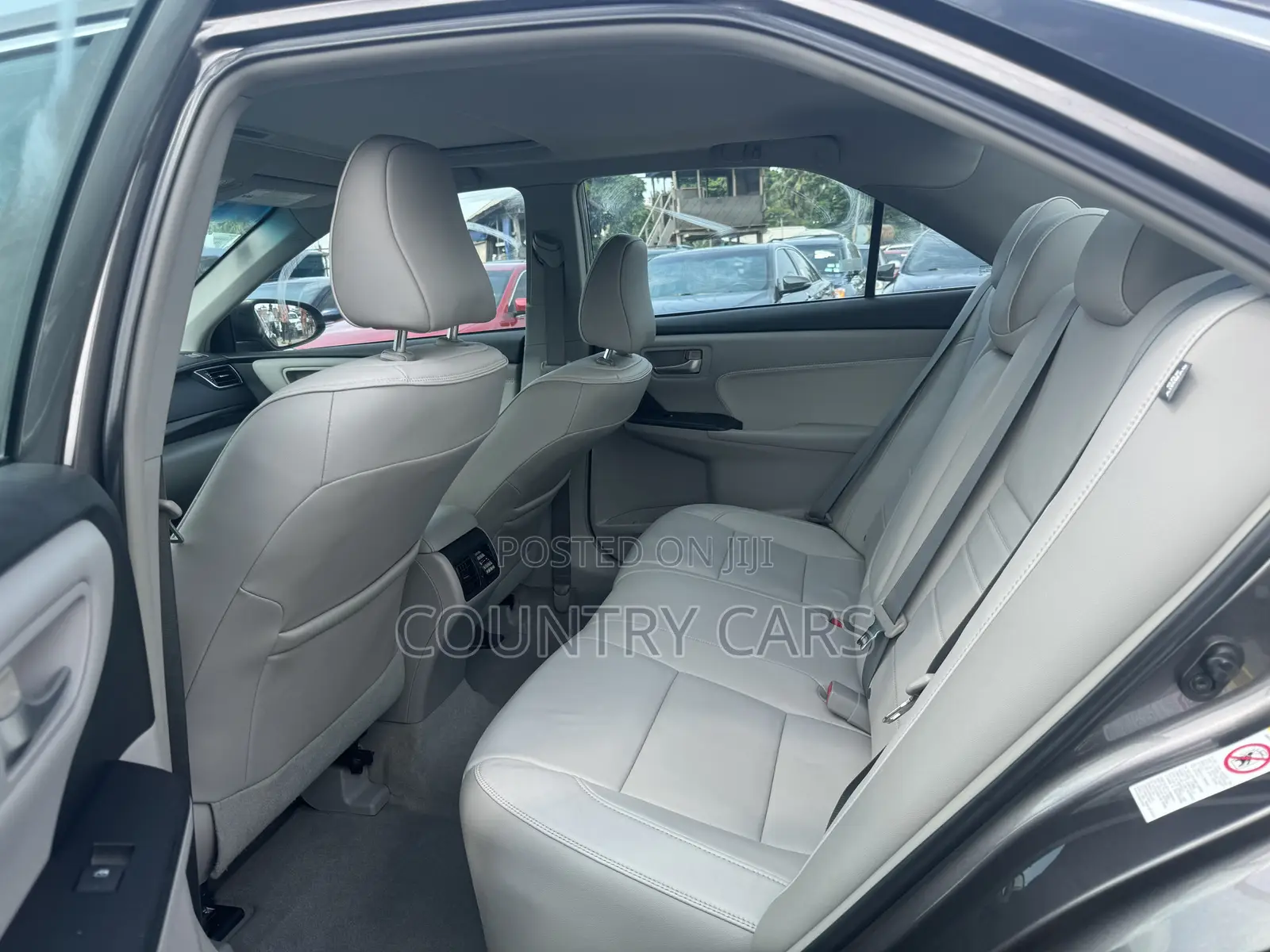 Toyota Camry 2016 Gray