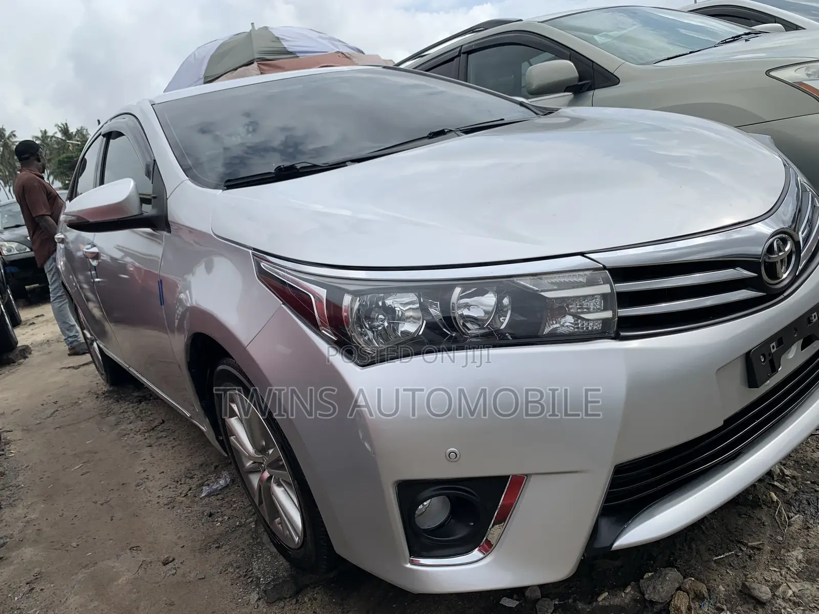 Toyota Corolla 2017 Silver