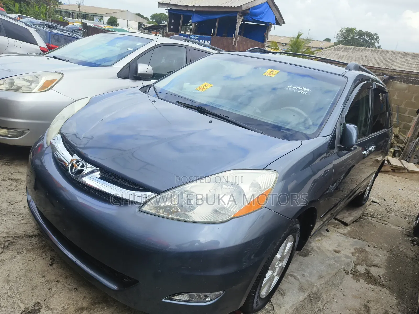 Toyota Sienna LE AWD 2006 Gray