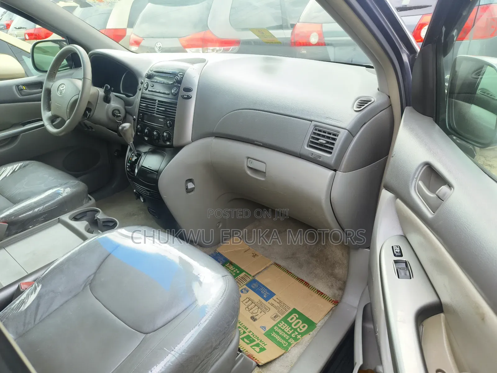 Toyota Sienna LE AWD 2006 Gray