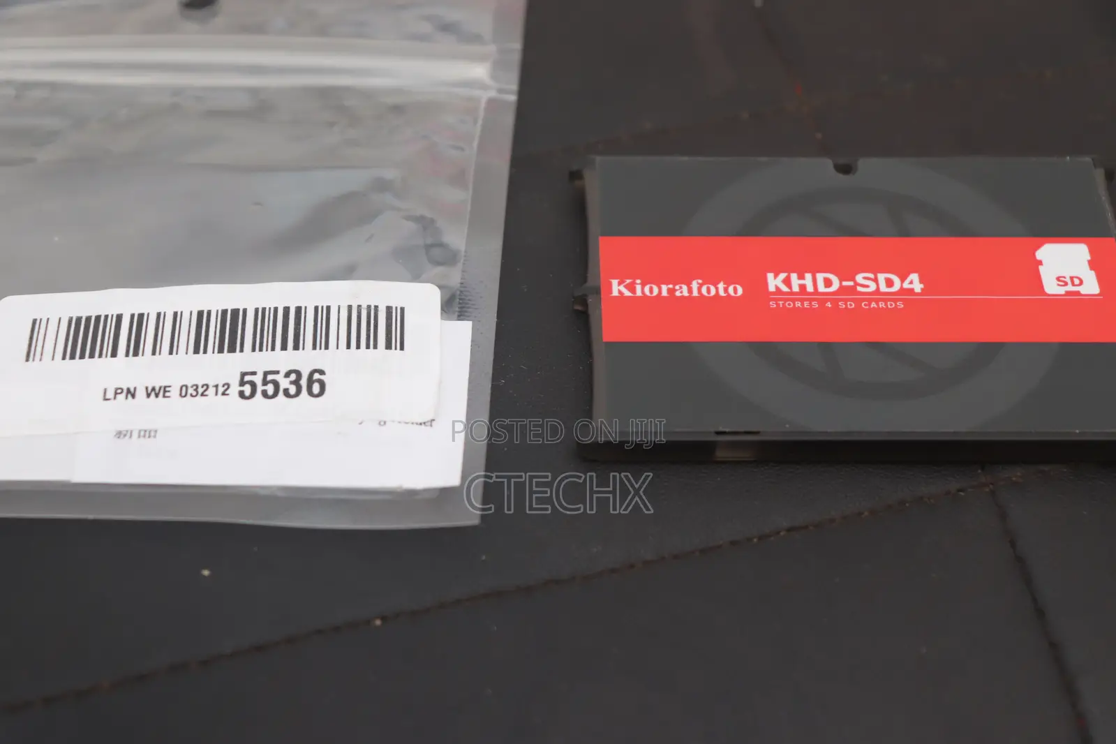 Protective Memory Card Holder - Storage 4 SD Cards