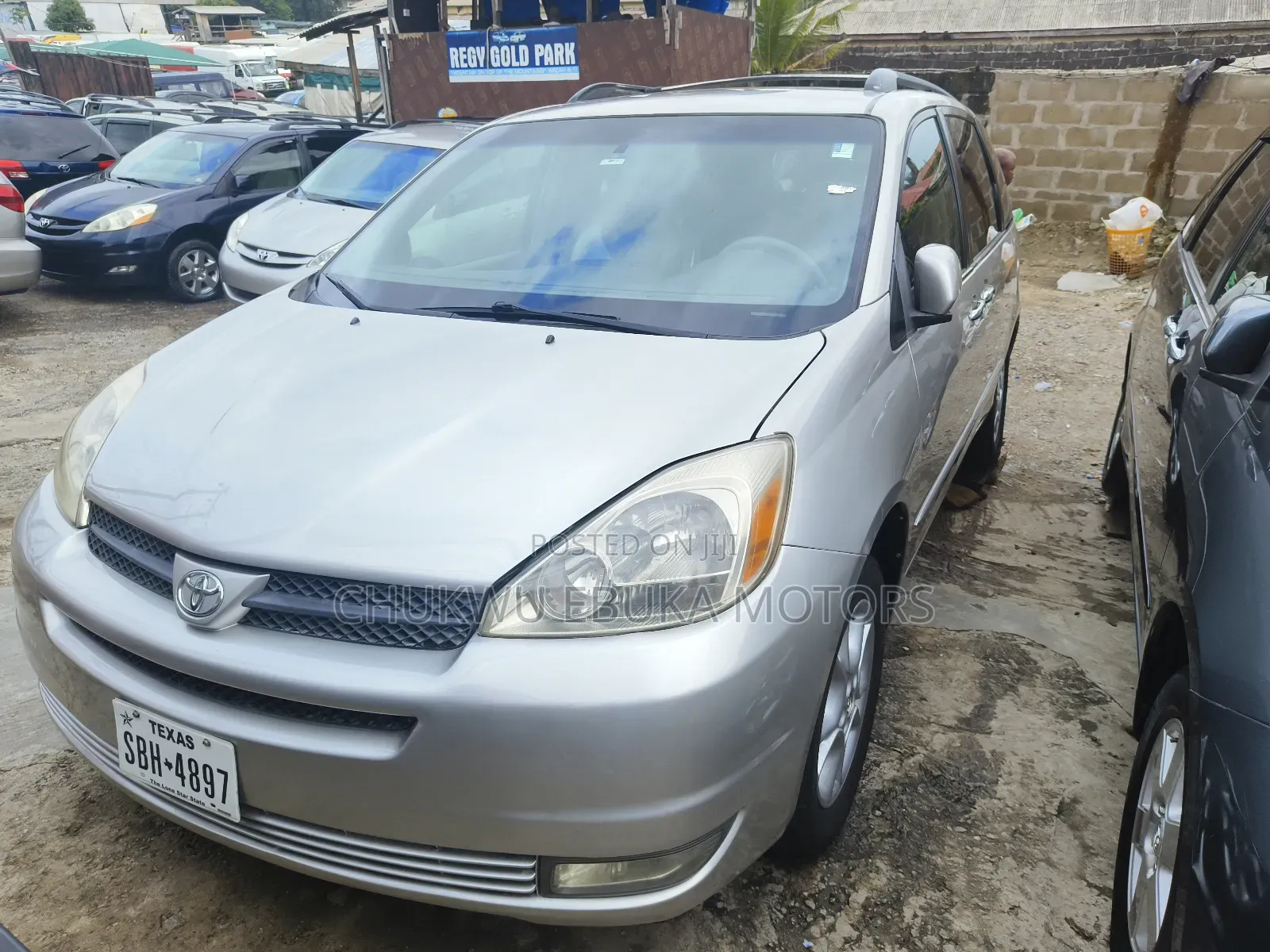 Toyota Sienna XLE AWD 2005 Silver