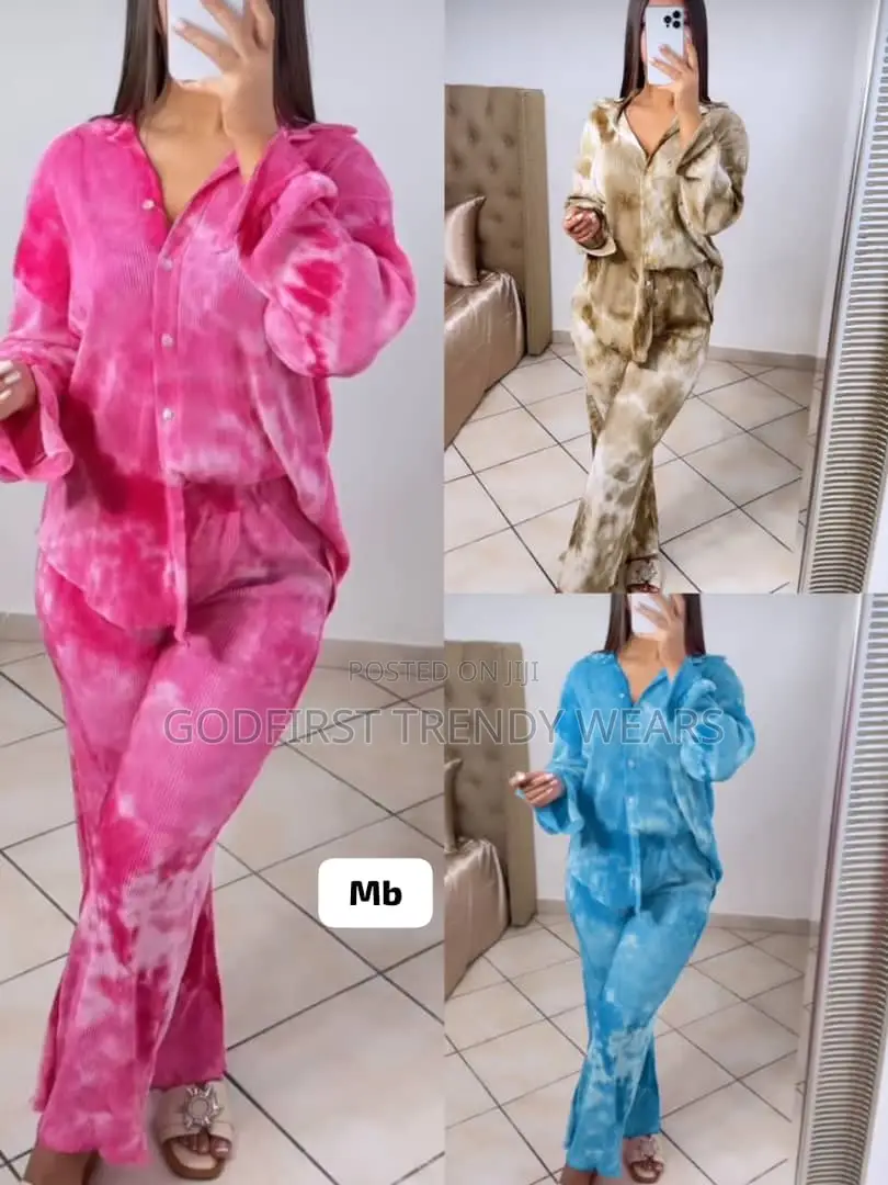 Cute  Design  Latest 2pieces Outfit  