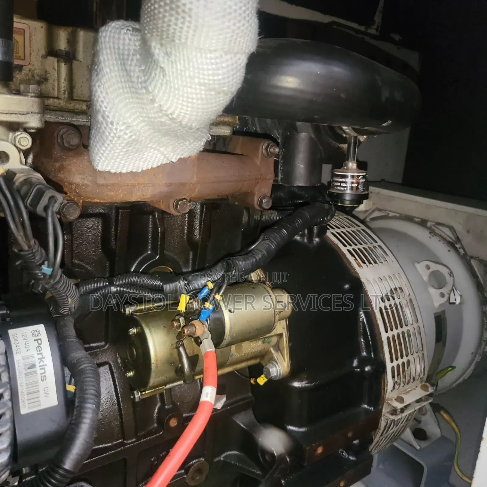 Super Clean 15kva Uk Perkins Mikano Soundproof Diesel Gen